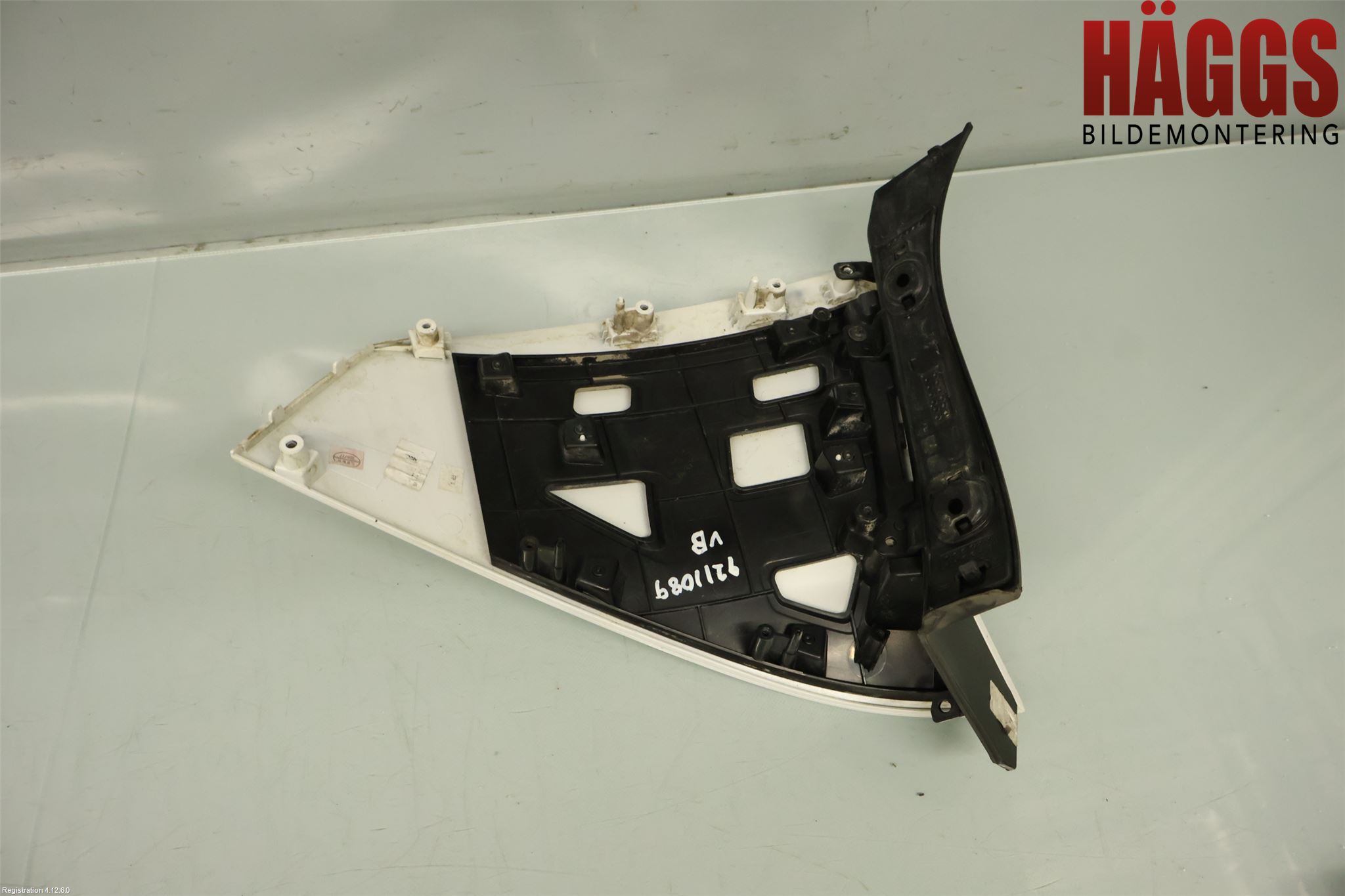 Kia EV6 (CV) 22- Stötfångardel Bak Vä