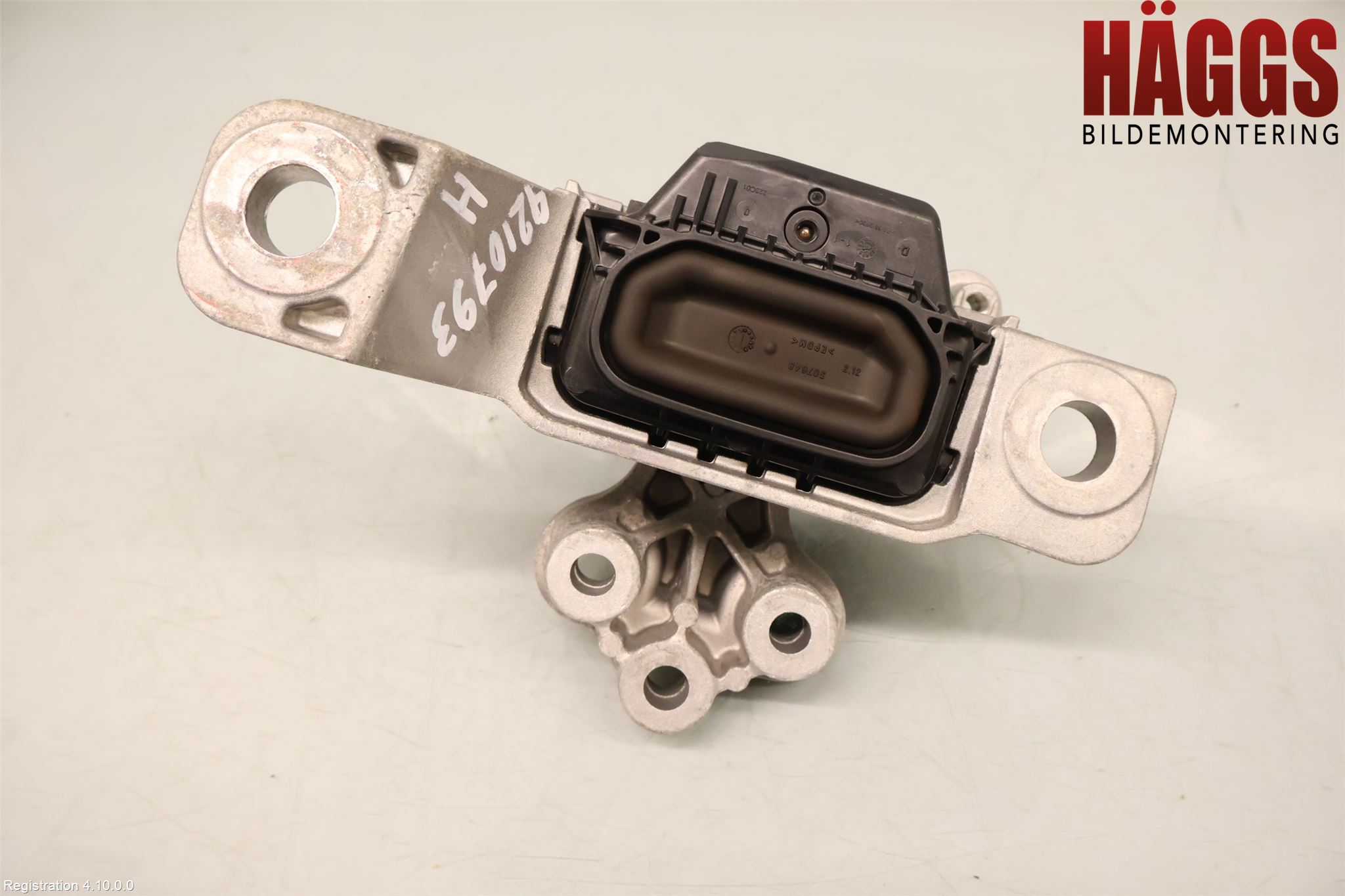 Ford FOCUS 19- Motorfäste