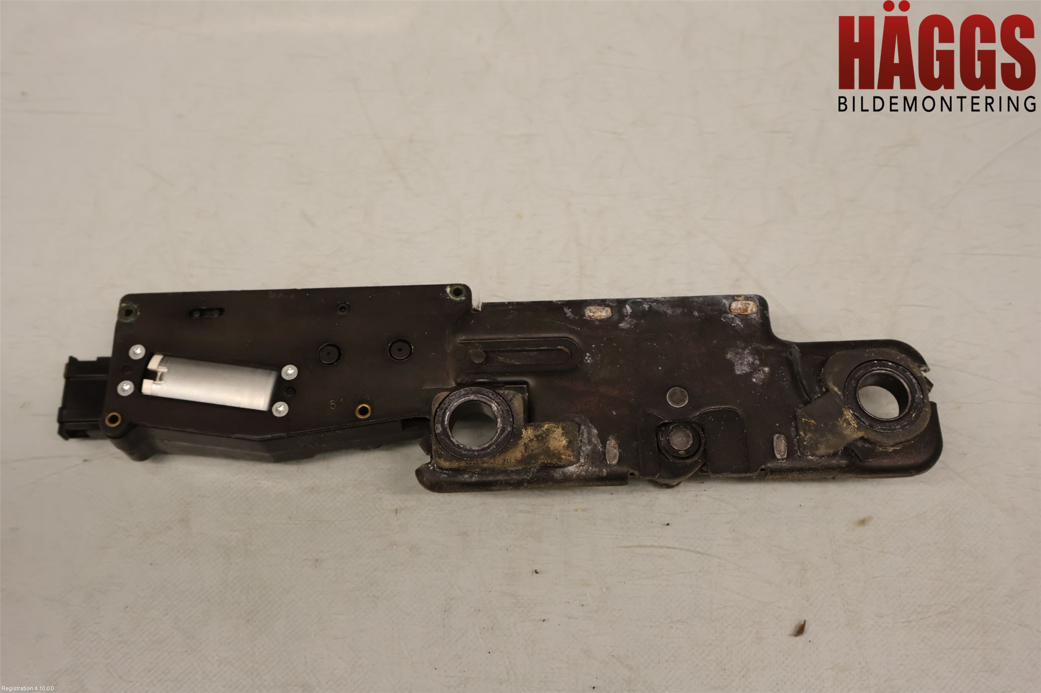 Audi A6 ALLROAD 12-18 Låskista Baklucka