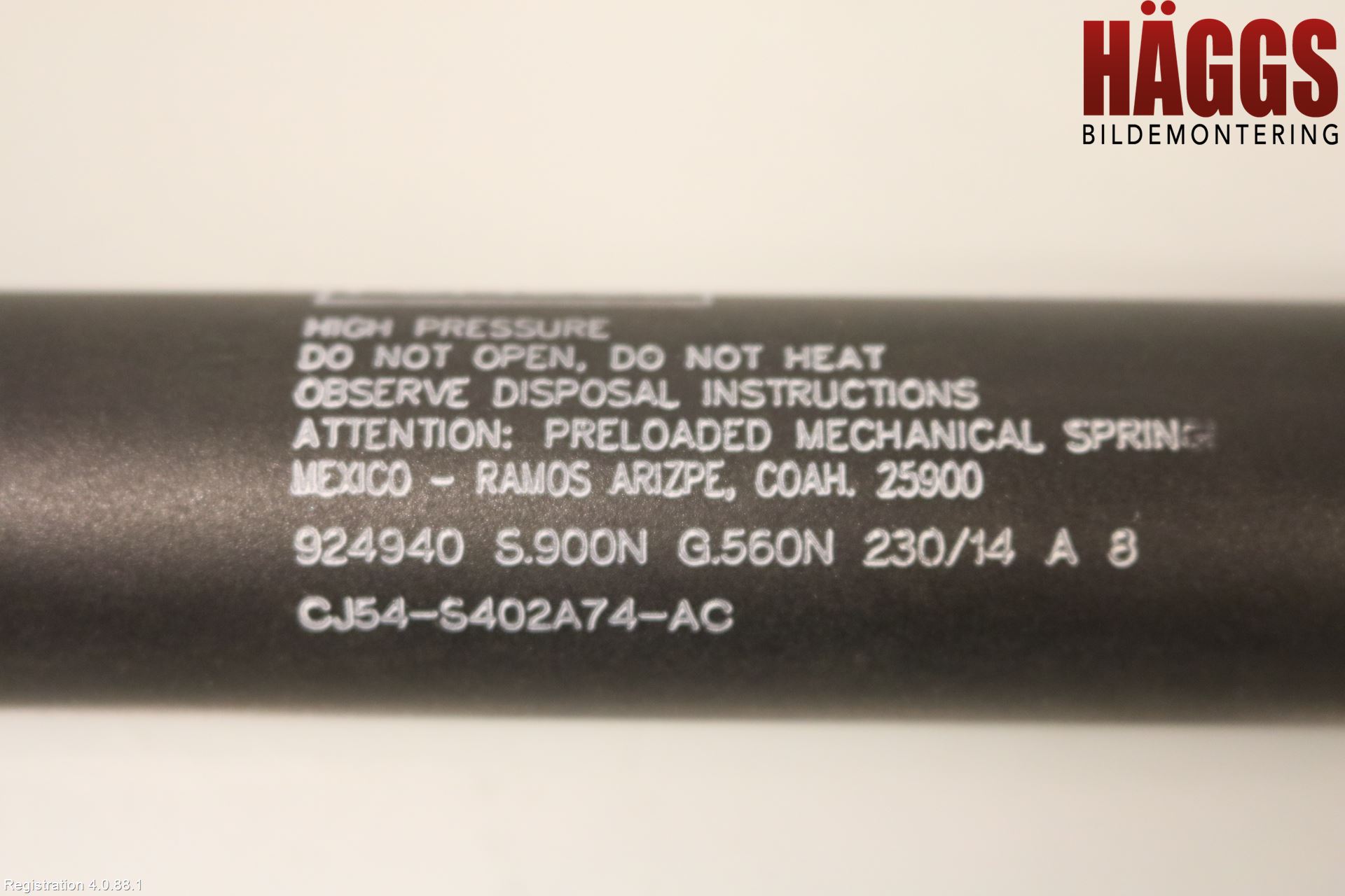 Ford KUGA 13-16 Gasfjäder Baklucka