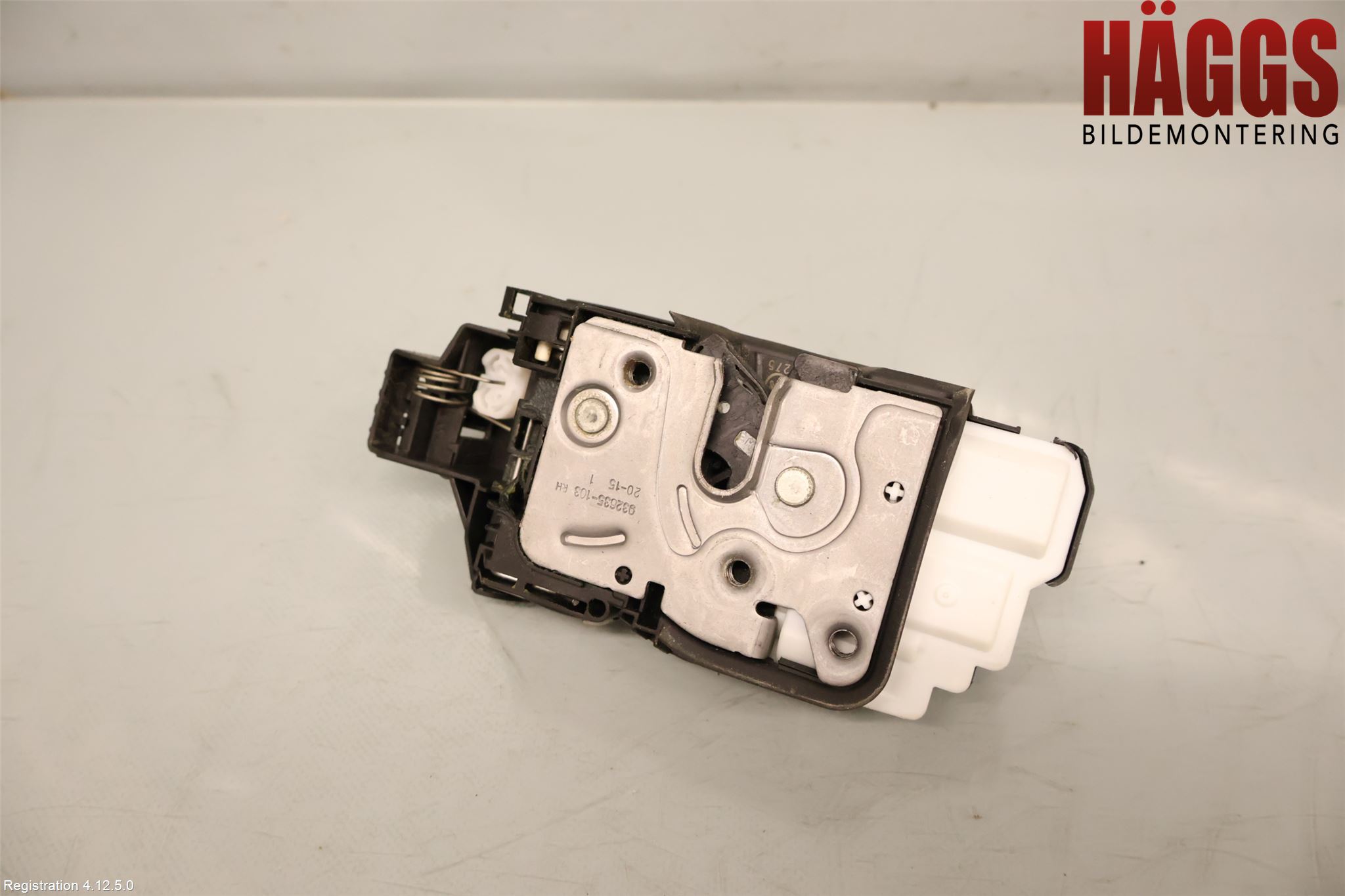 Volvo V40 12-19 Låskista-Dörrlås