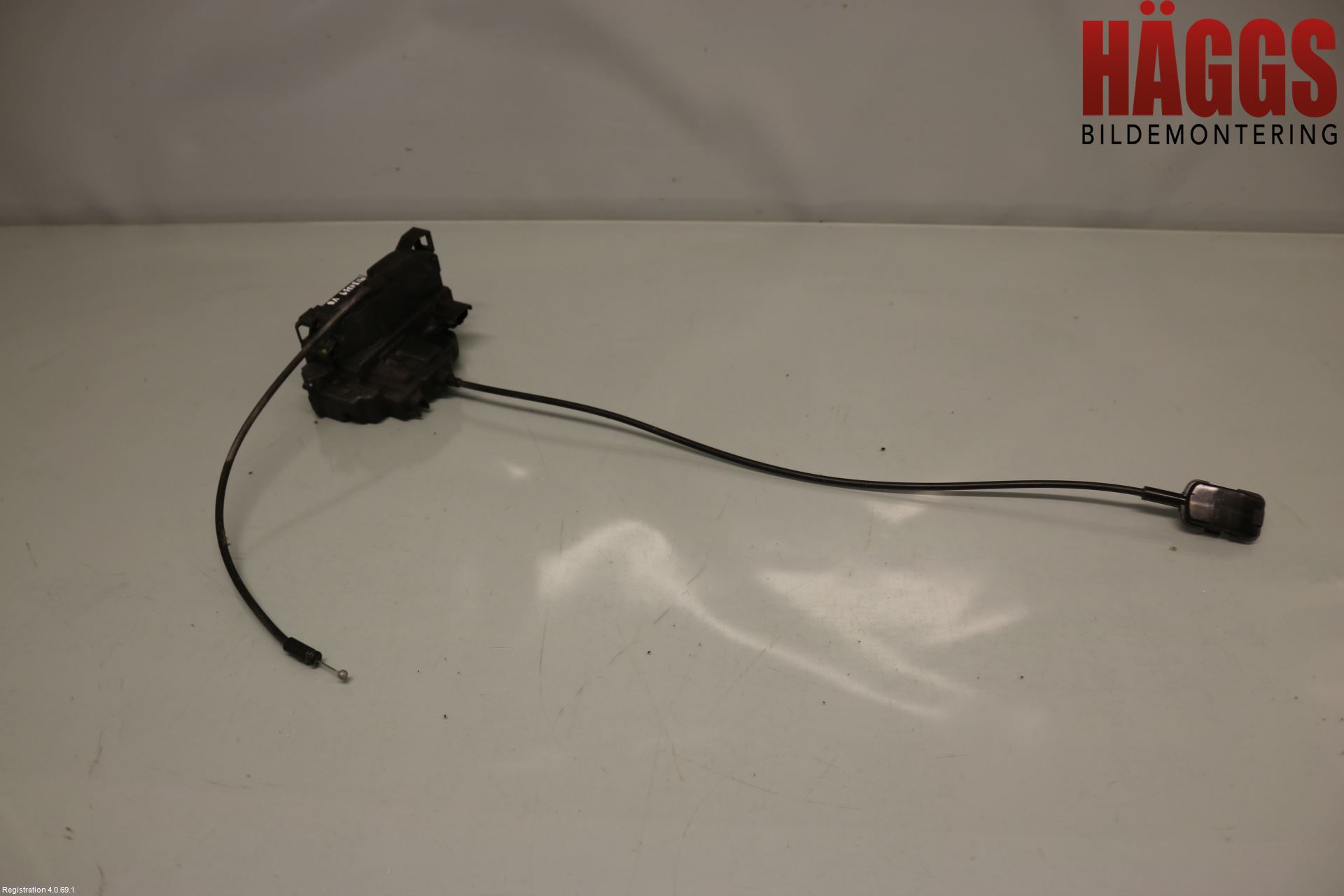 Renault CLIO III  09-12 Låskista-Dörrlås