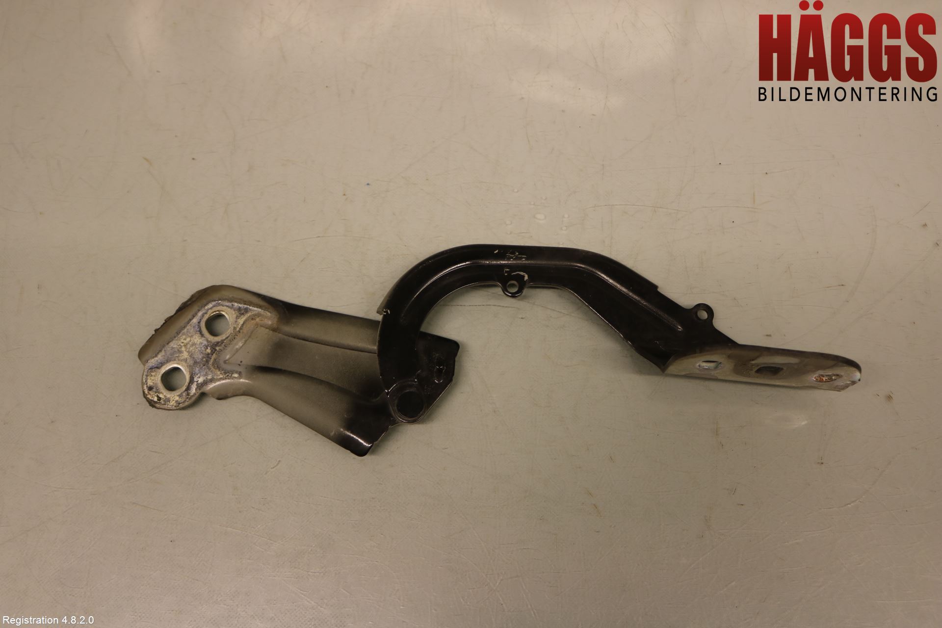 Ford FOCUS 15-18 Huvgångjärn