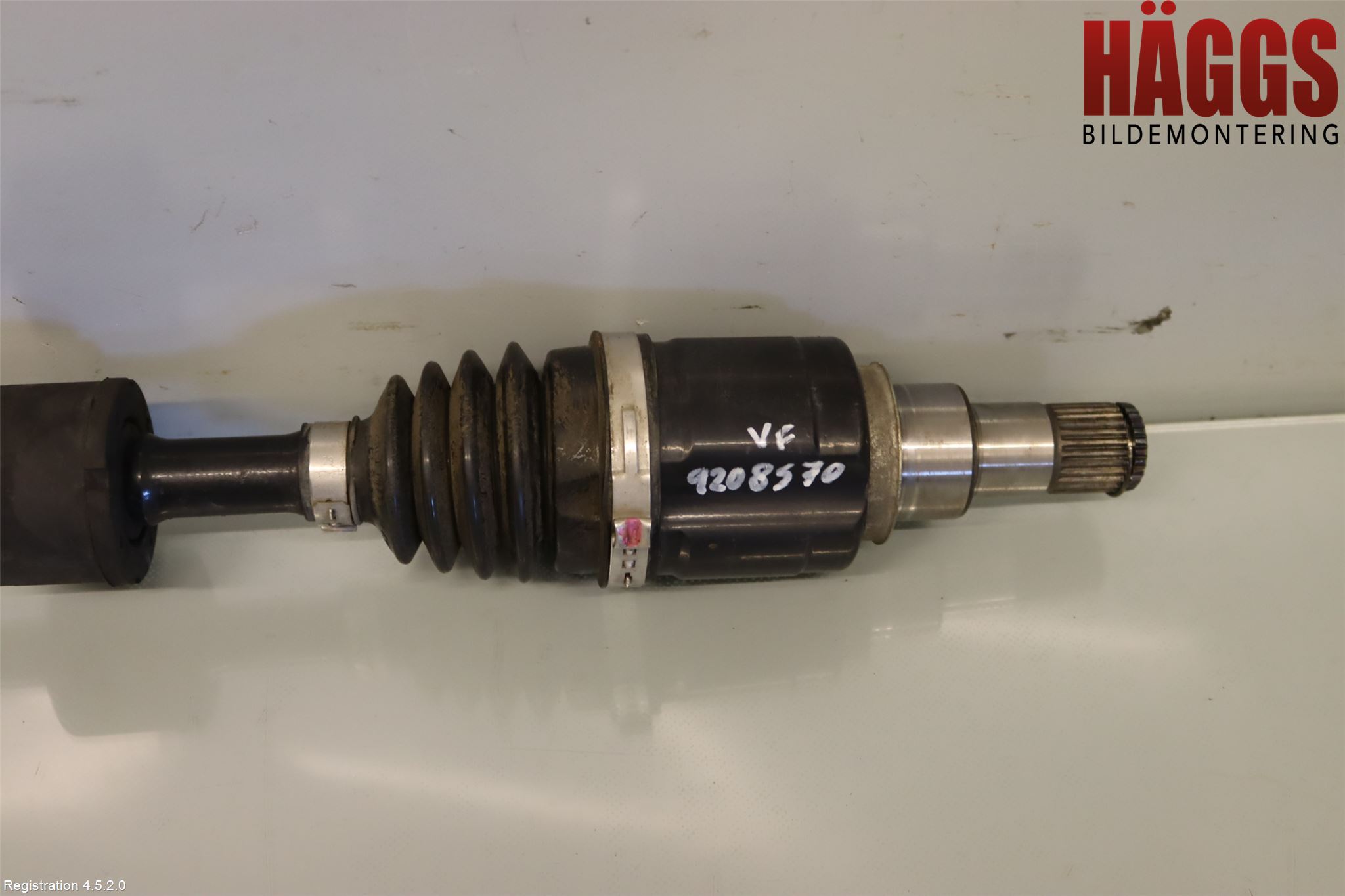 Suzuki SX4 S-CROSS 14-21 Drivaxel Fram Vänster