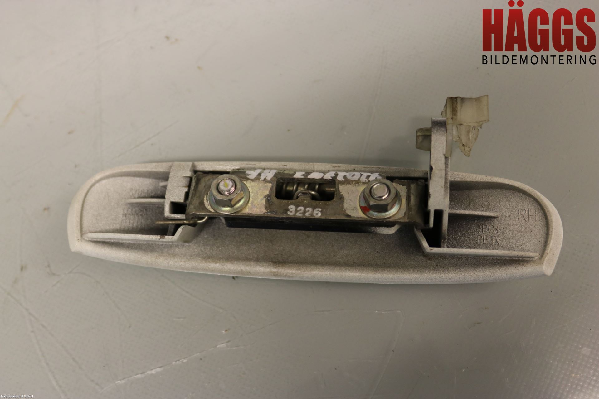 Mitsubishi SPACE STAR 13- Dörrhandtag Yttre Hö