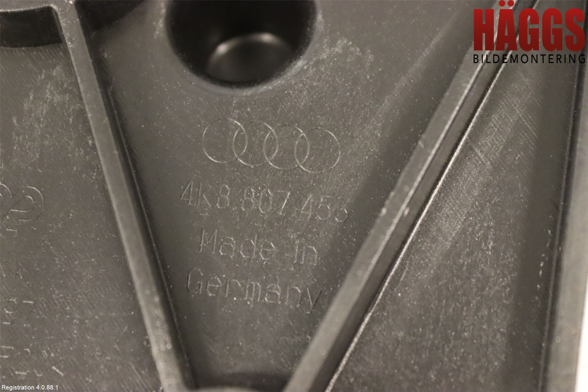 Audi A7 Sportback 4K 18- Stötfångarfäste Bak Vä