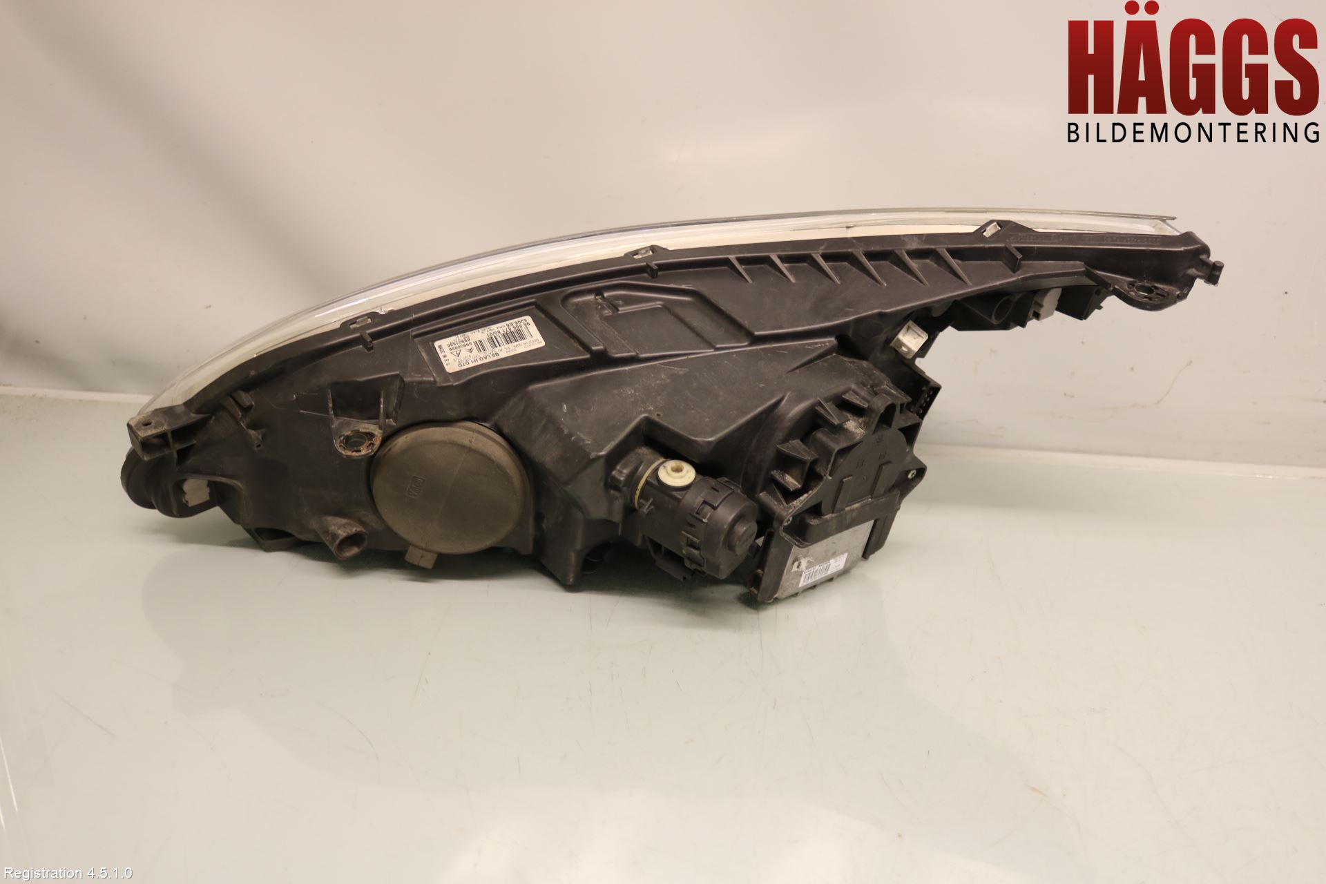 Citroen C4 I   05-10 Strålkastare Höger