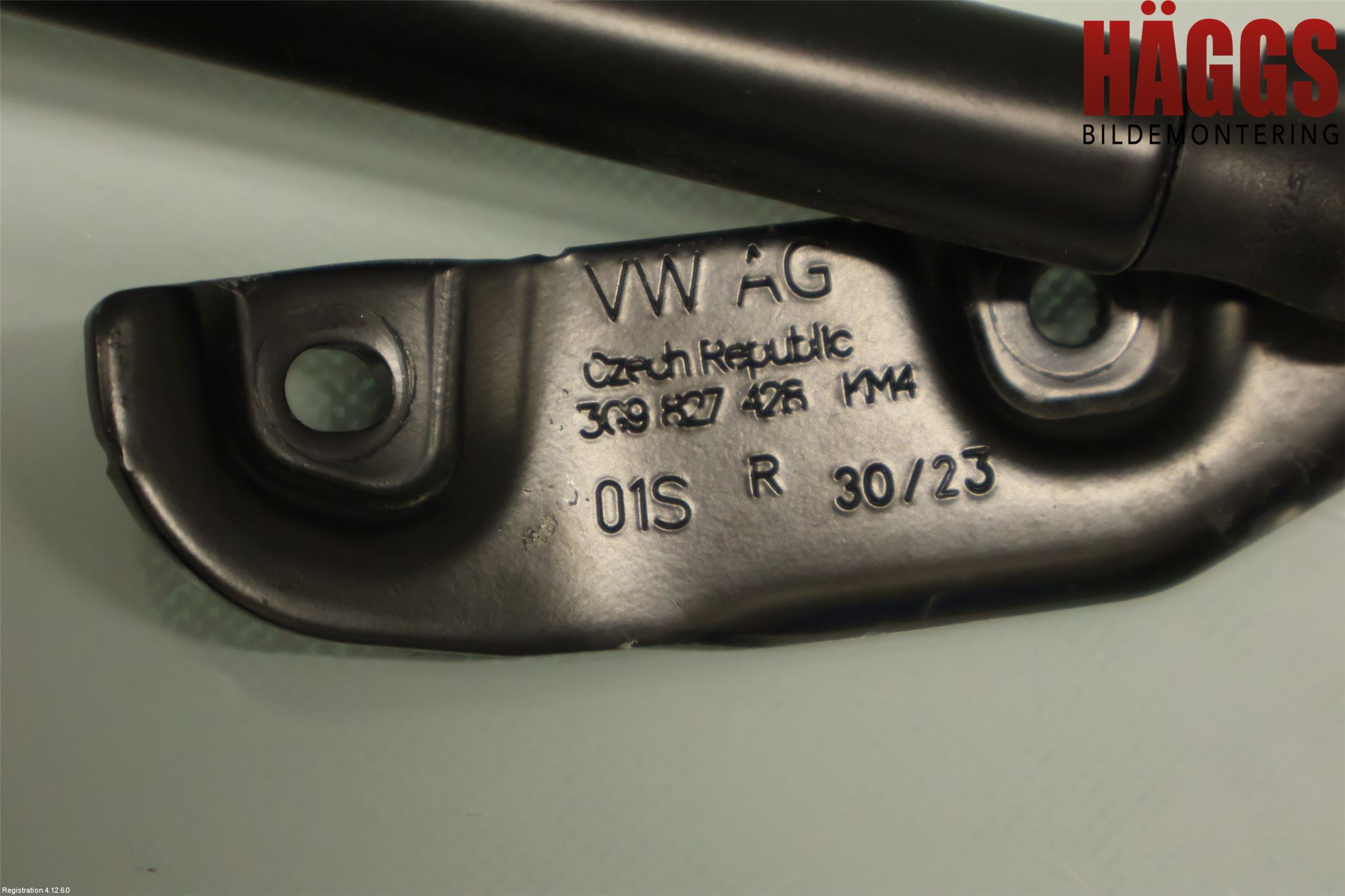Volkswagen VW PASSAT 20-24 Gasfjäder Baklucka