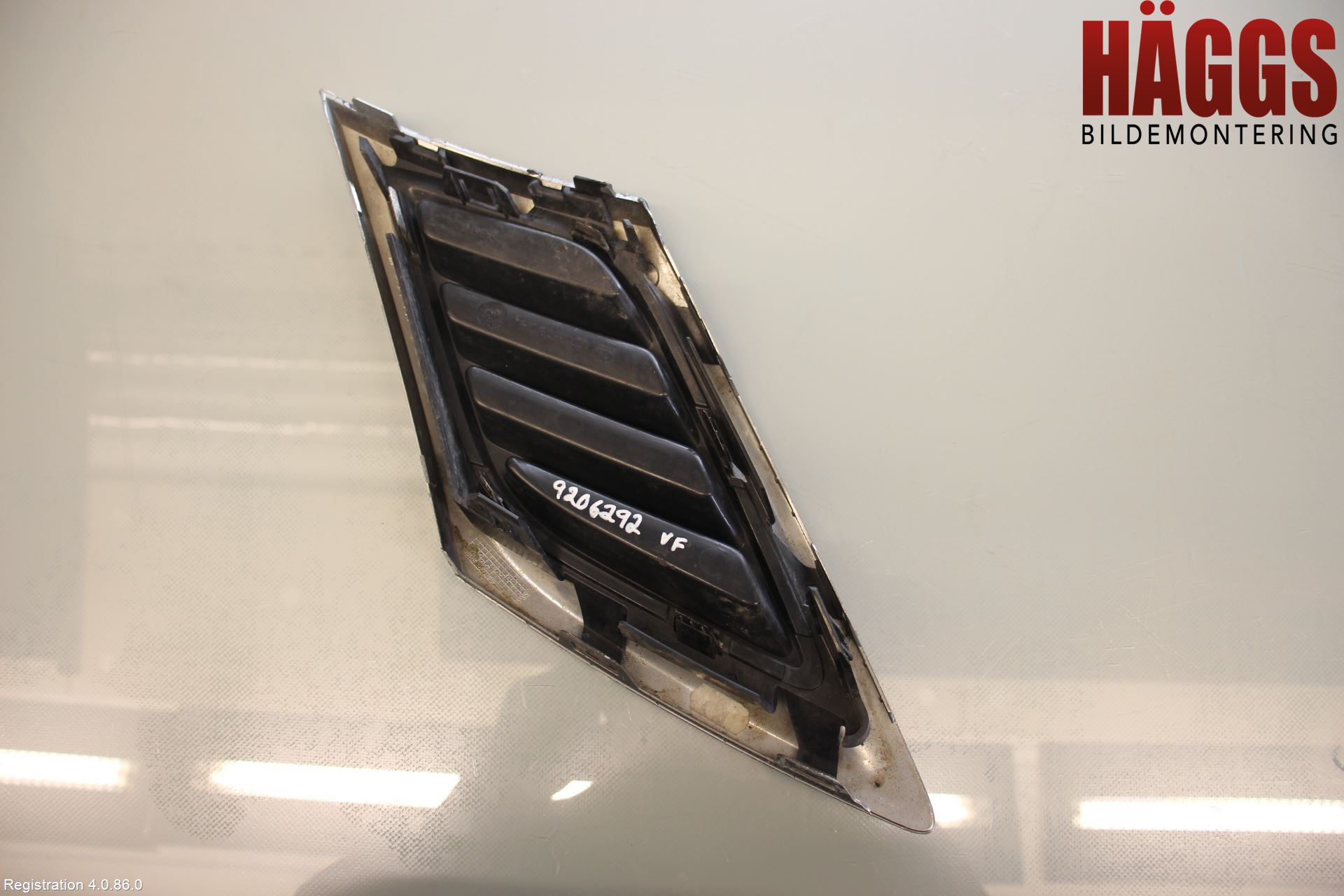 Saab 9-3 VER2/VER3 08-15 Grilldel Vänster