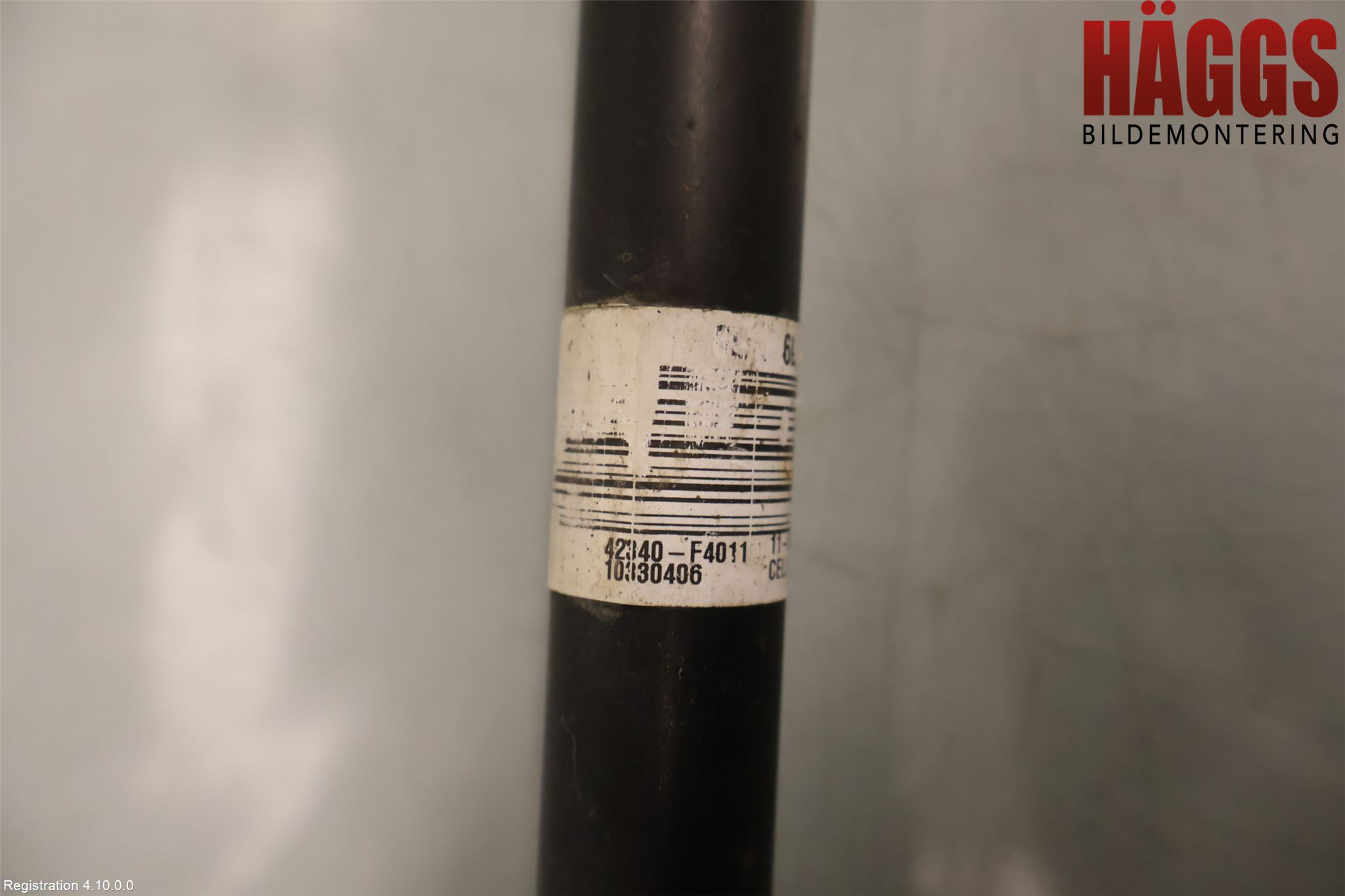 Toyota C-HR 16-23 Drivaxel Bak Vänster