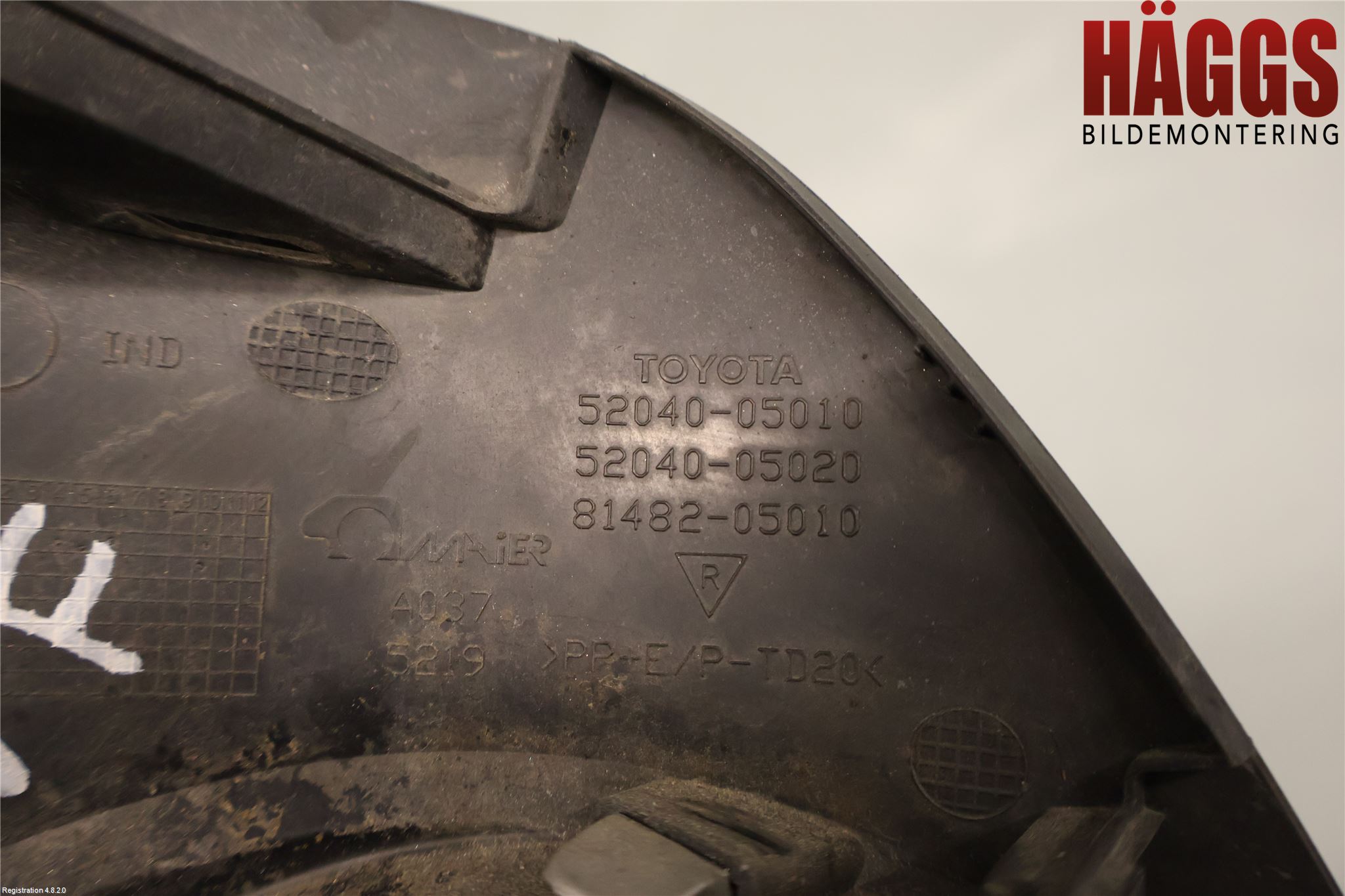 Toyota AVENSIS 09-15 Dimljussarg Fram