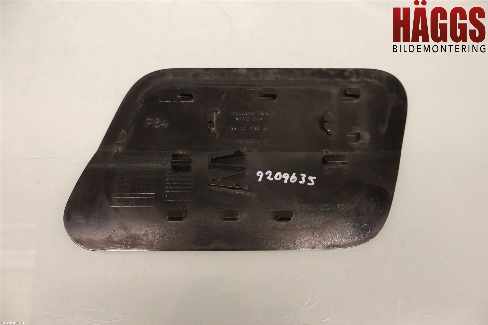 Peugeot 3008 17-24 Tanklucka