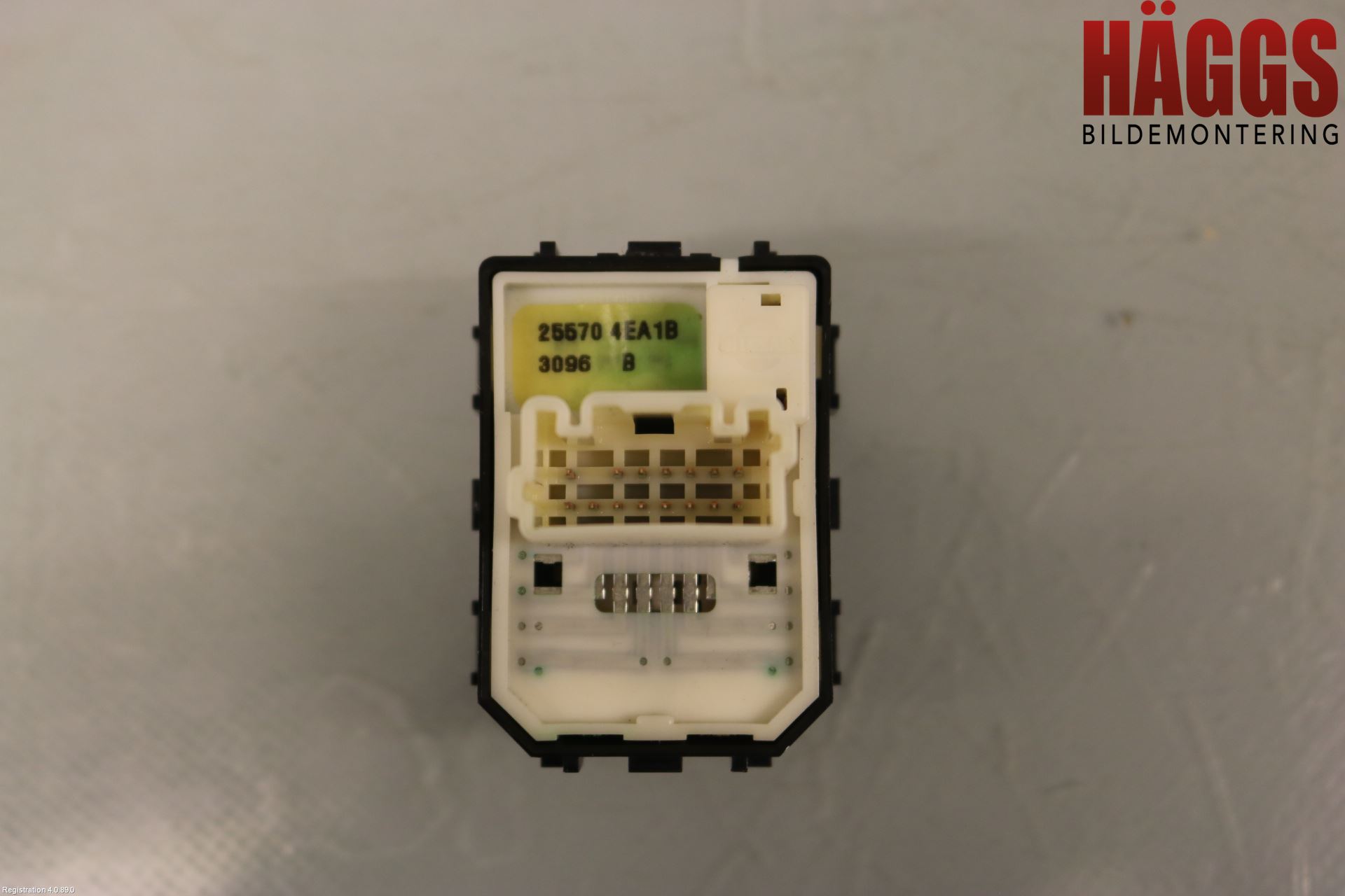 Nissan QASHQAI 14-17 Strömställare Spegel