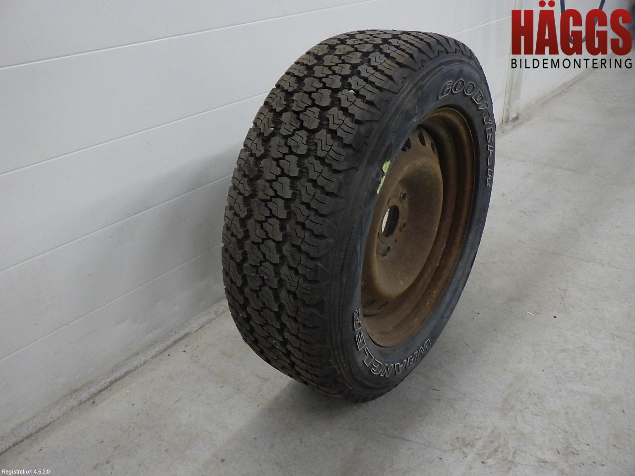 Dodge PICK UP RAM 81- Sommardäck Med Fälg