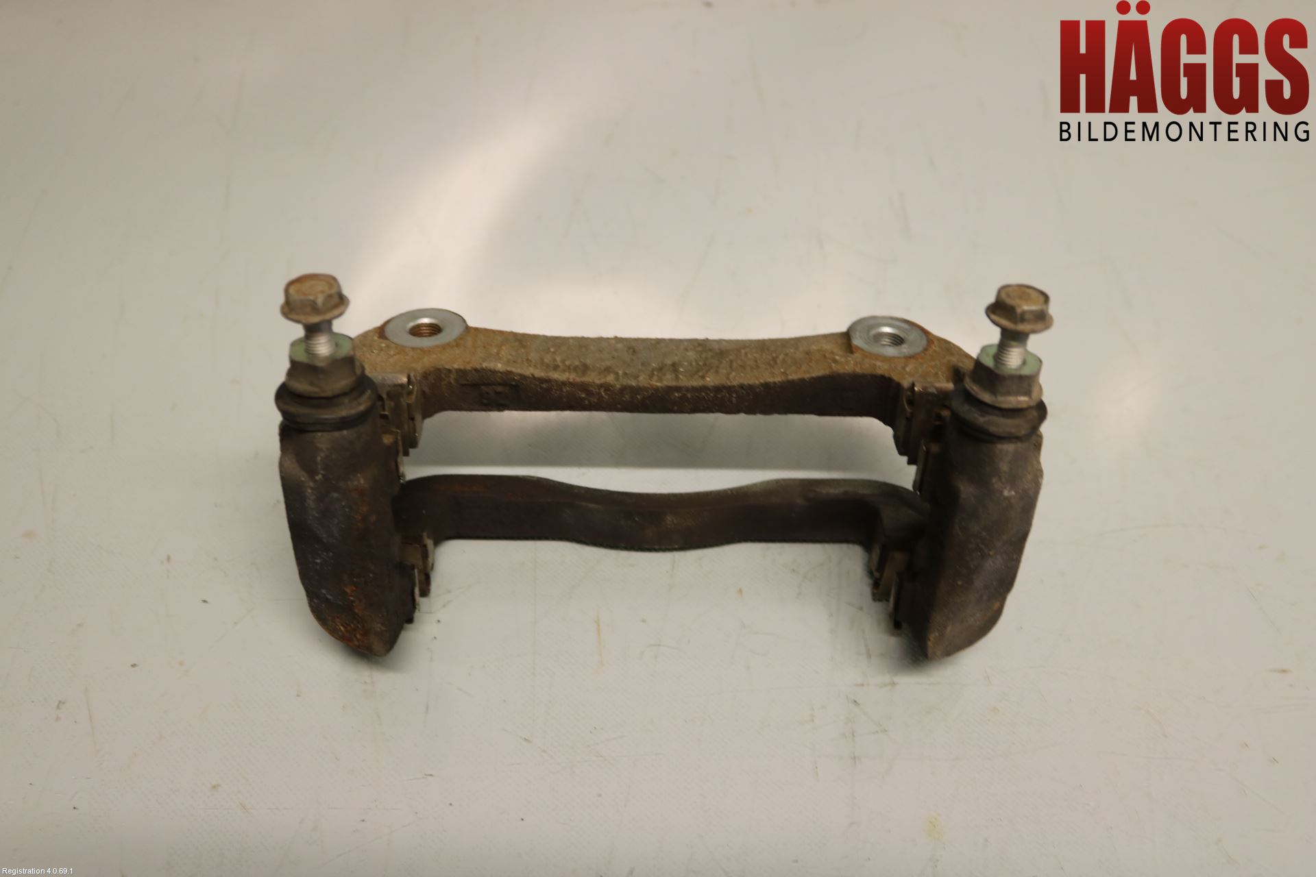 Lexus NX 300h 15-21 Bromsokshållare