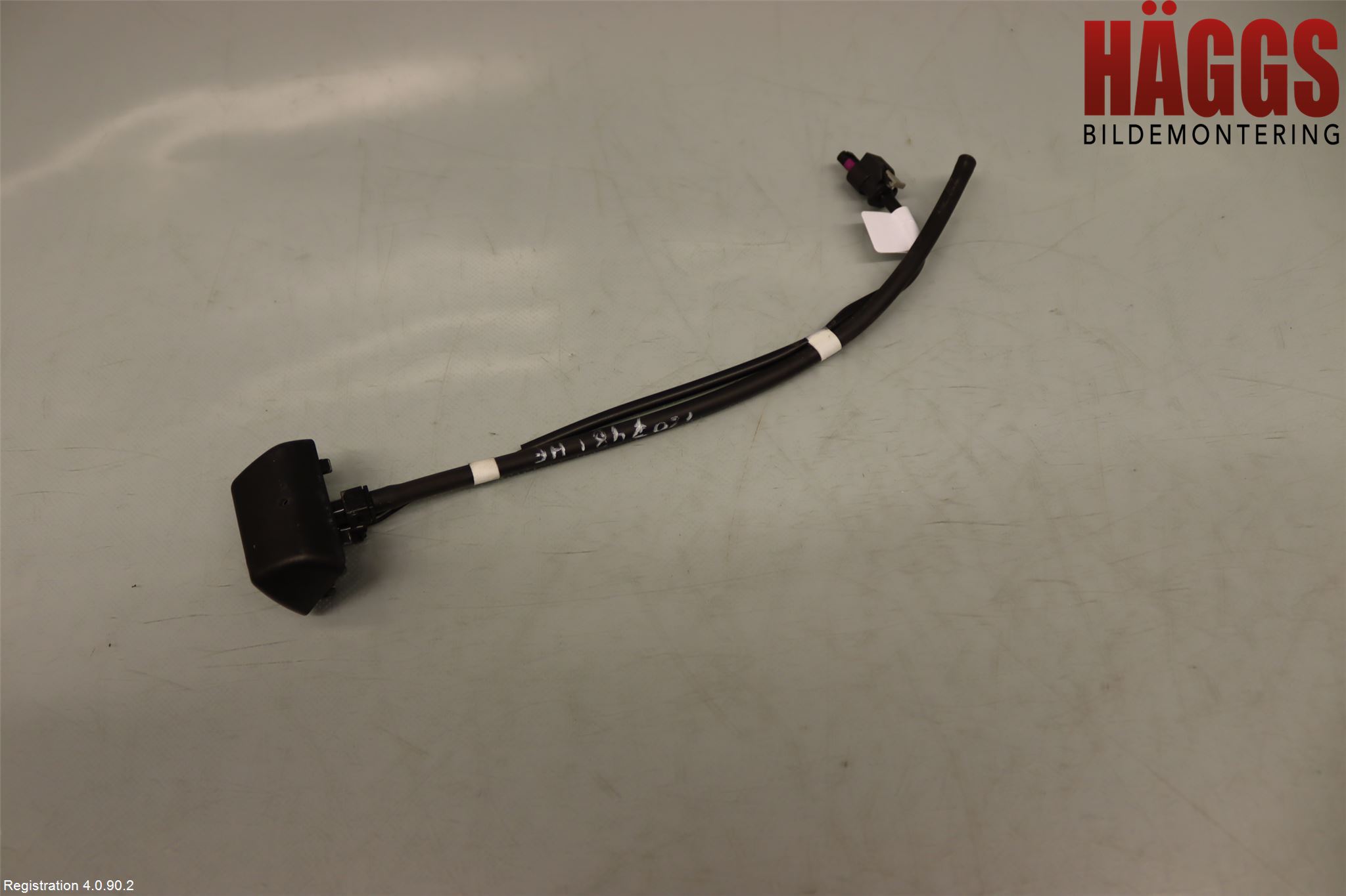 Peugeot 208/E-208 20- Spolarmunstycke Rutor