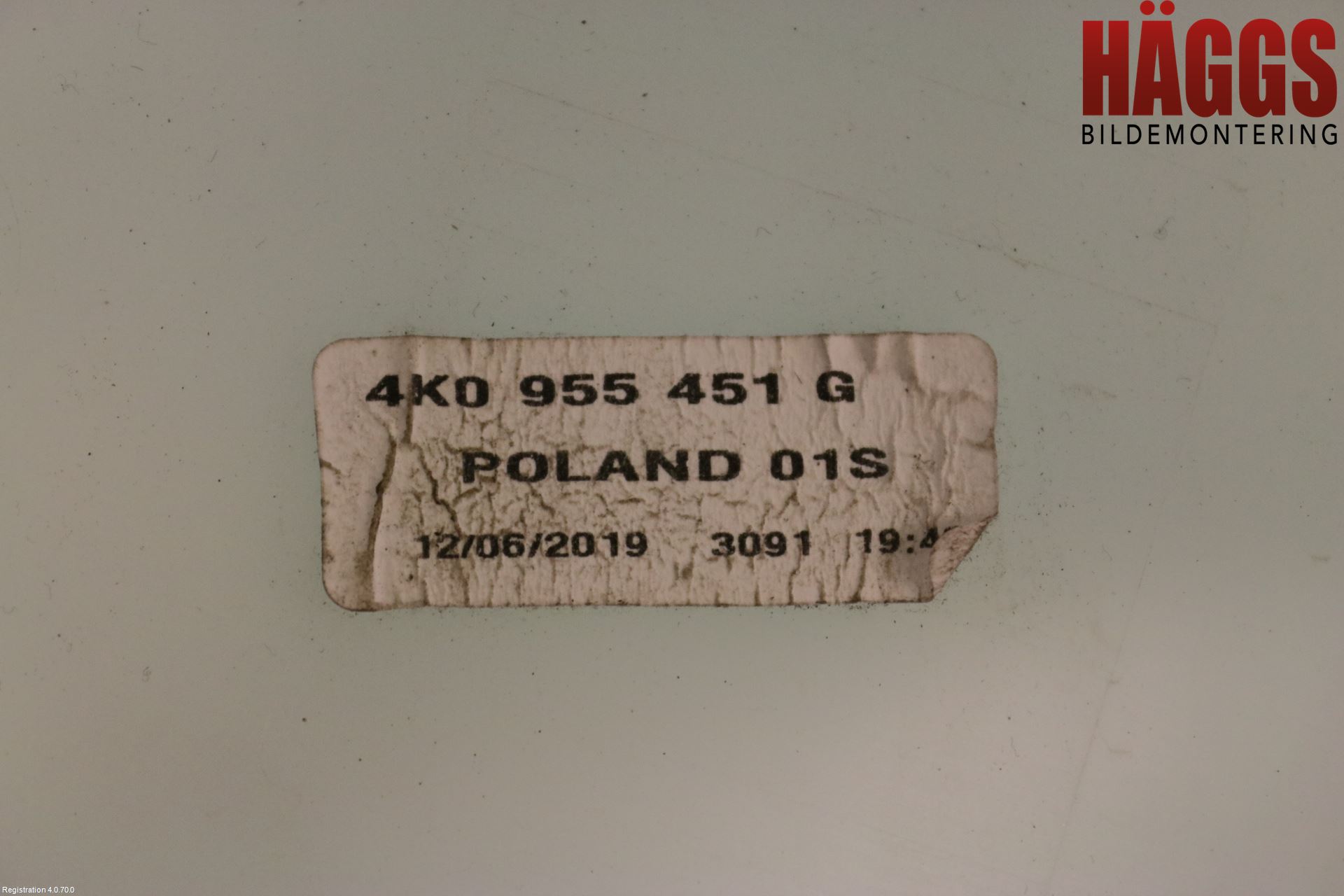 Audi A6 F2/C8 19- Spolartank Vindruta