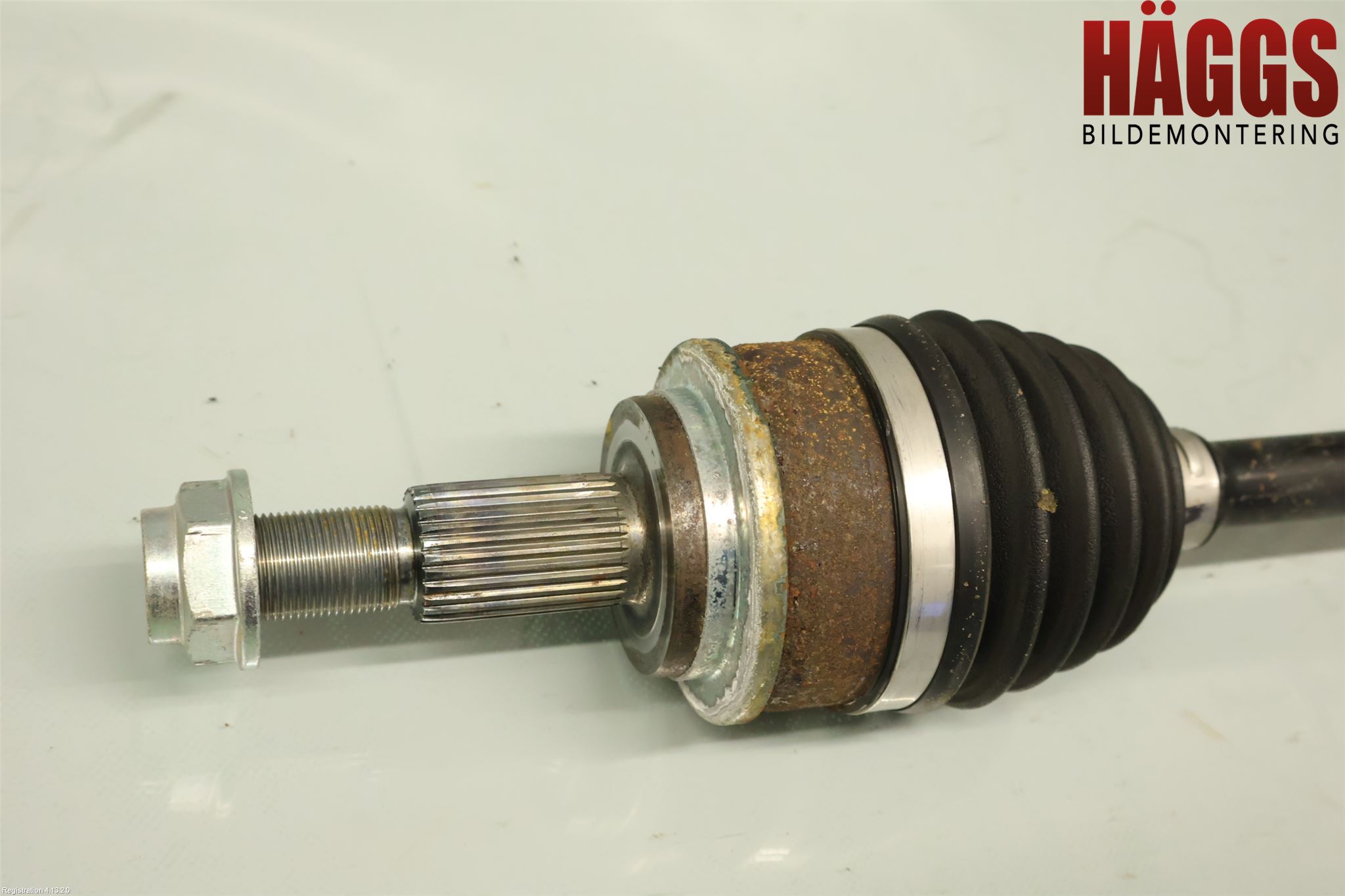 Mazda CX-80 24- Drivaxel Fram Vänster