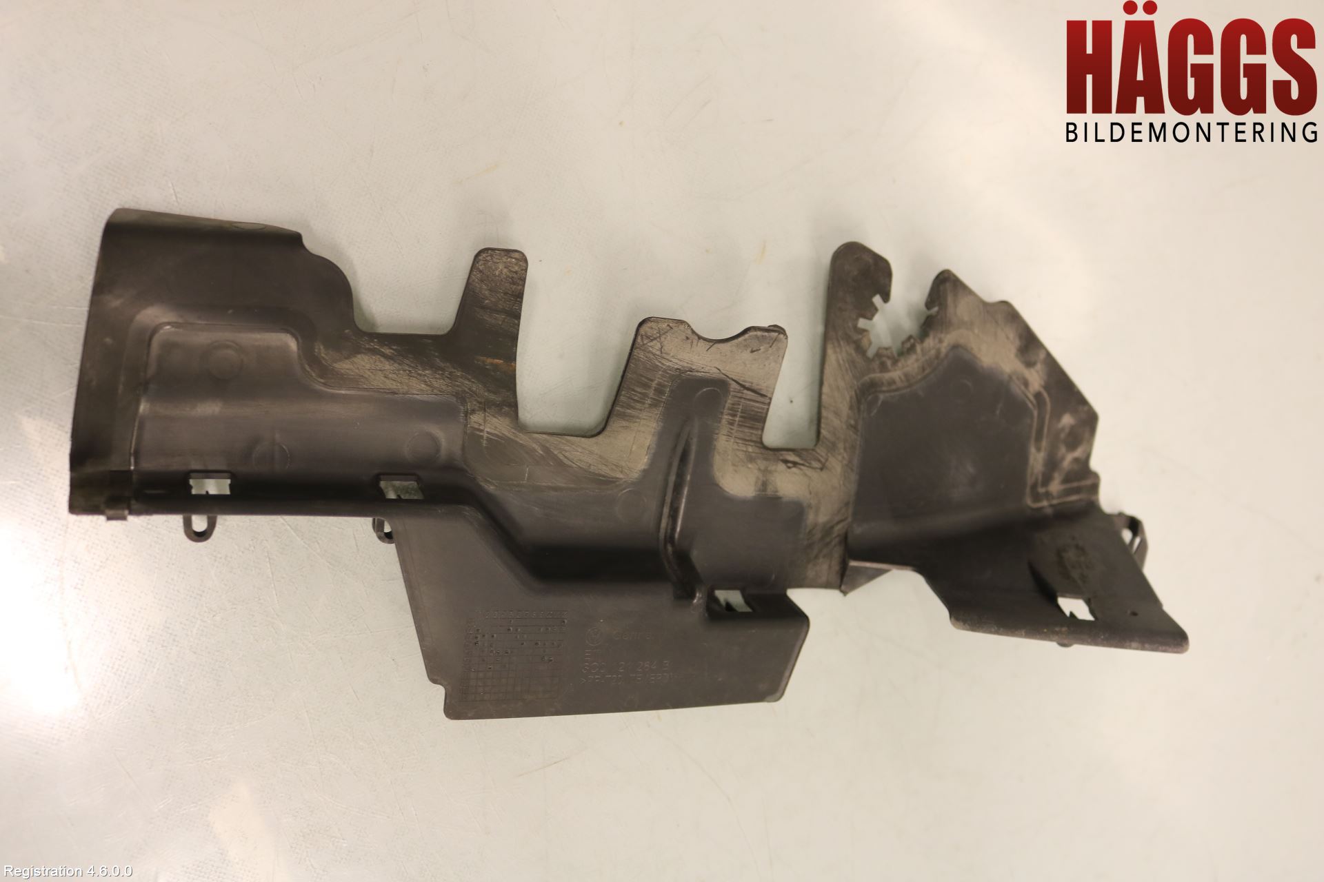 Volkswagen VW PASSAT 05-11 Deflektor Plåt-Plast Kylning