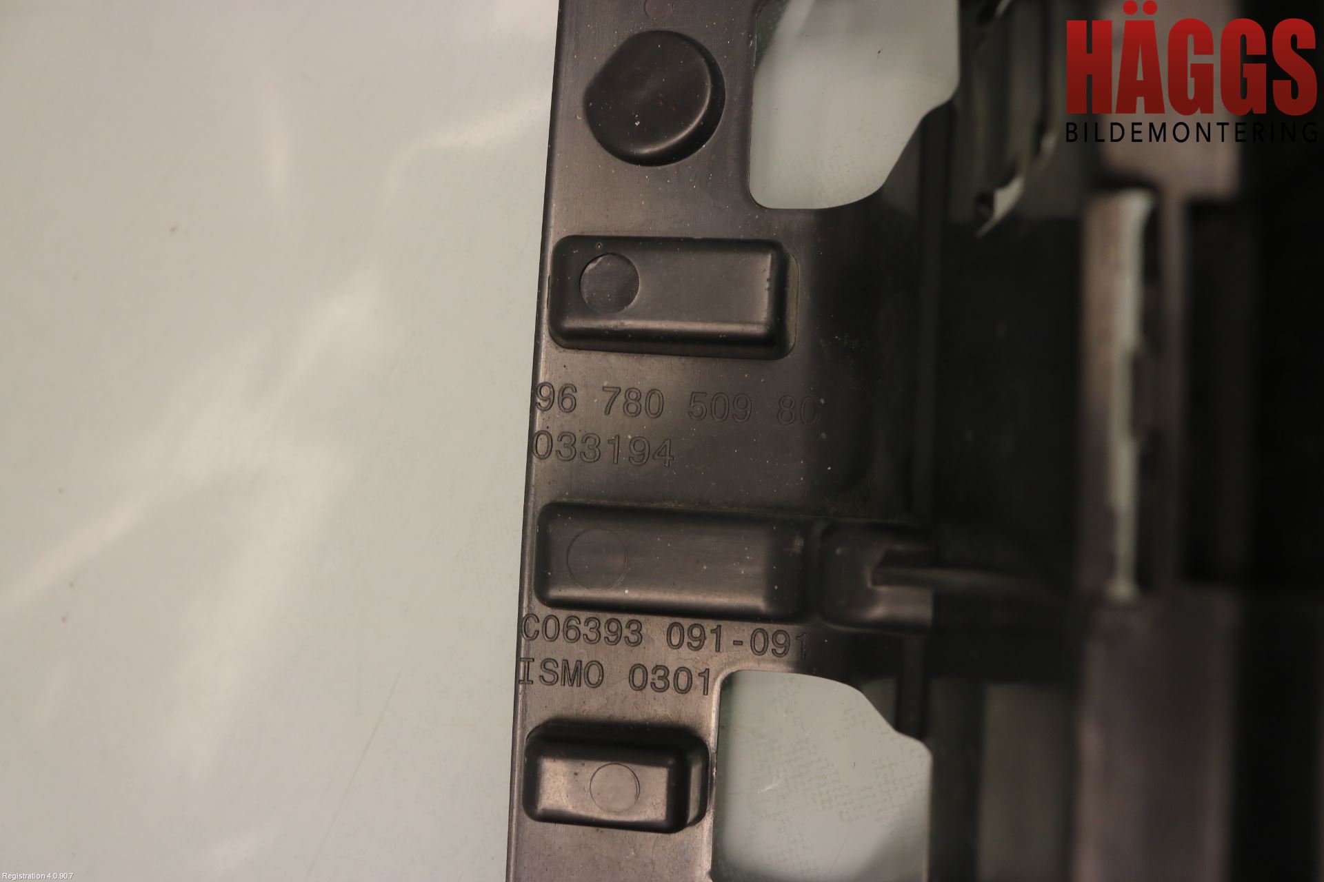 Peugeot 2008 13-20 Stötfångare Deformelement Bak