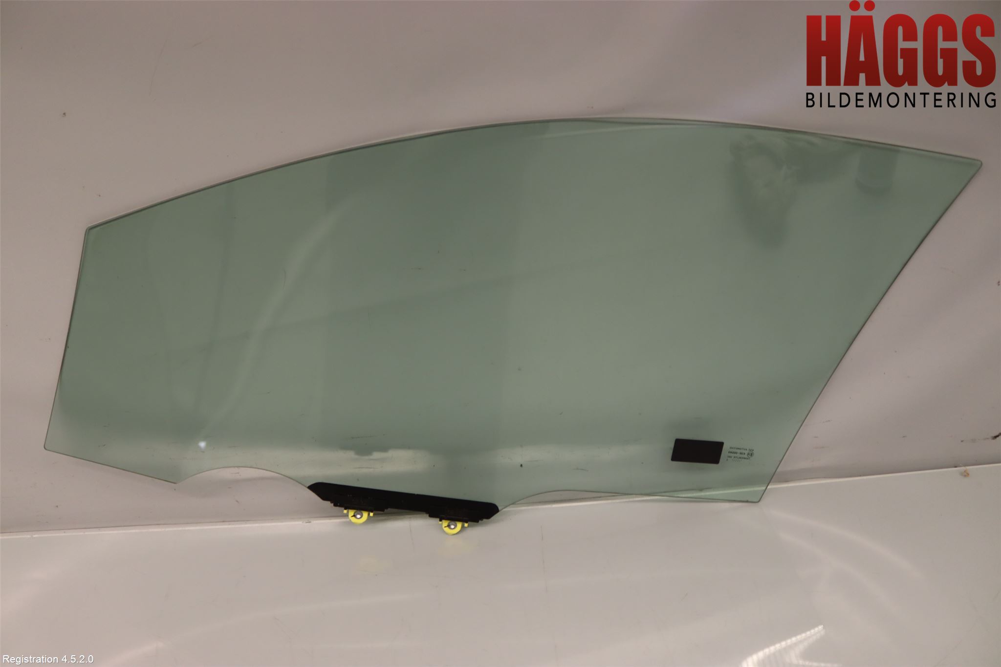 Toyota COROLLA 19- Dörruta Fram Höger