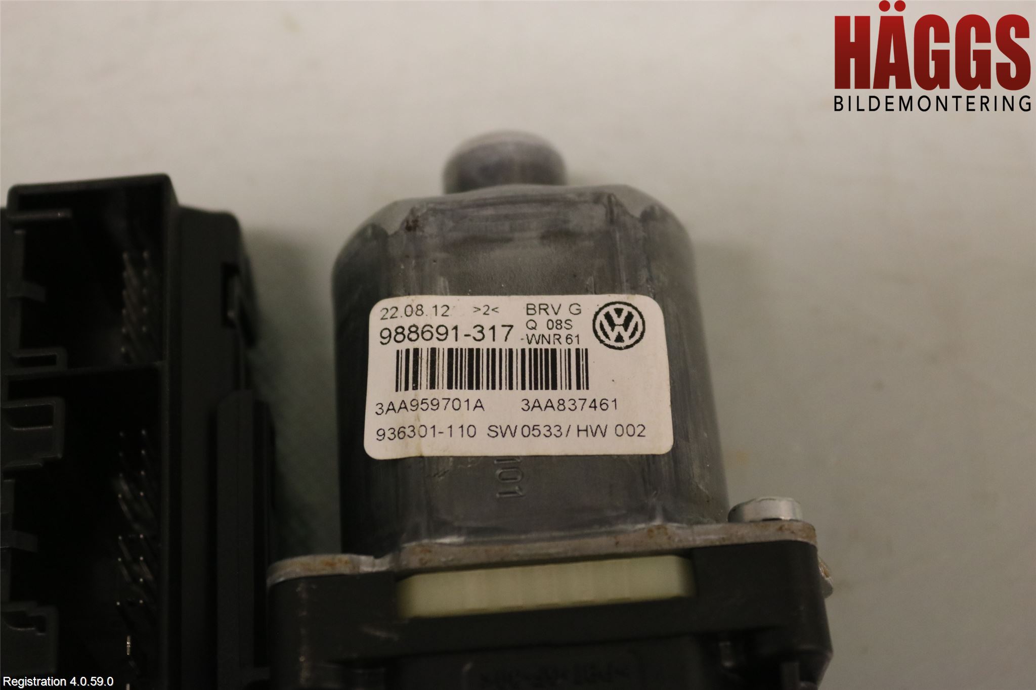 Volkswagen VW PASSAT 11-14 Fönsterhissmotor
