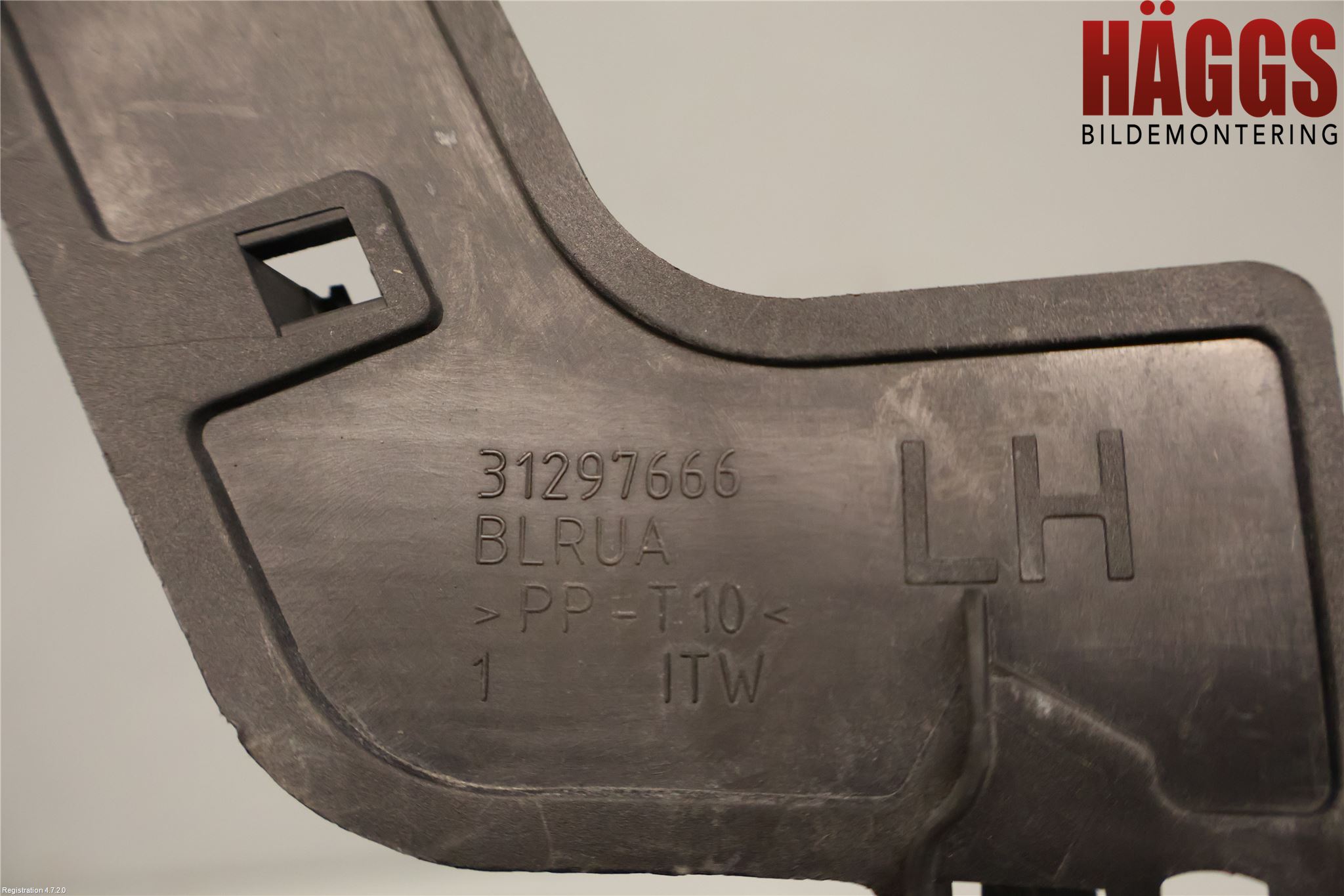 Volvo XC60 14-17 Huvlås Wire-Spak