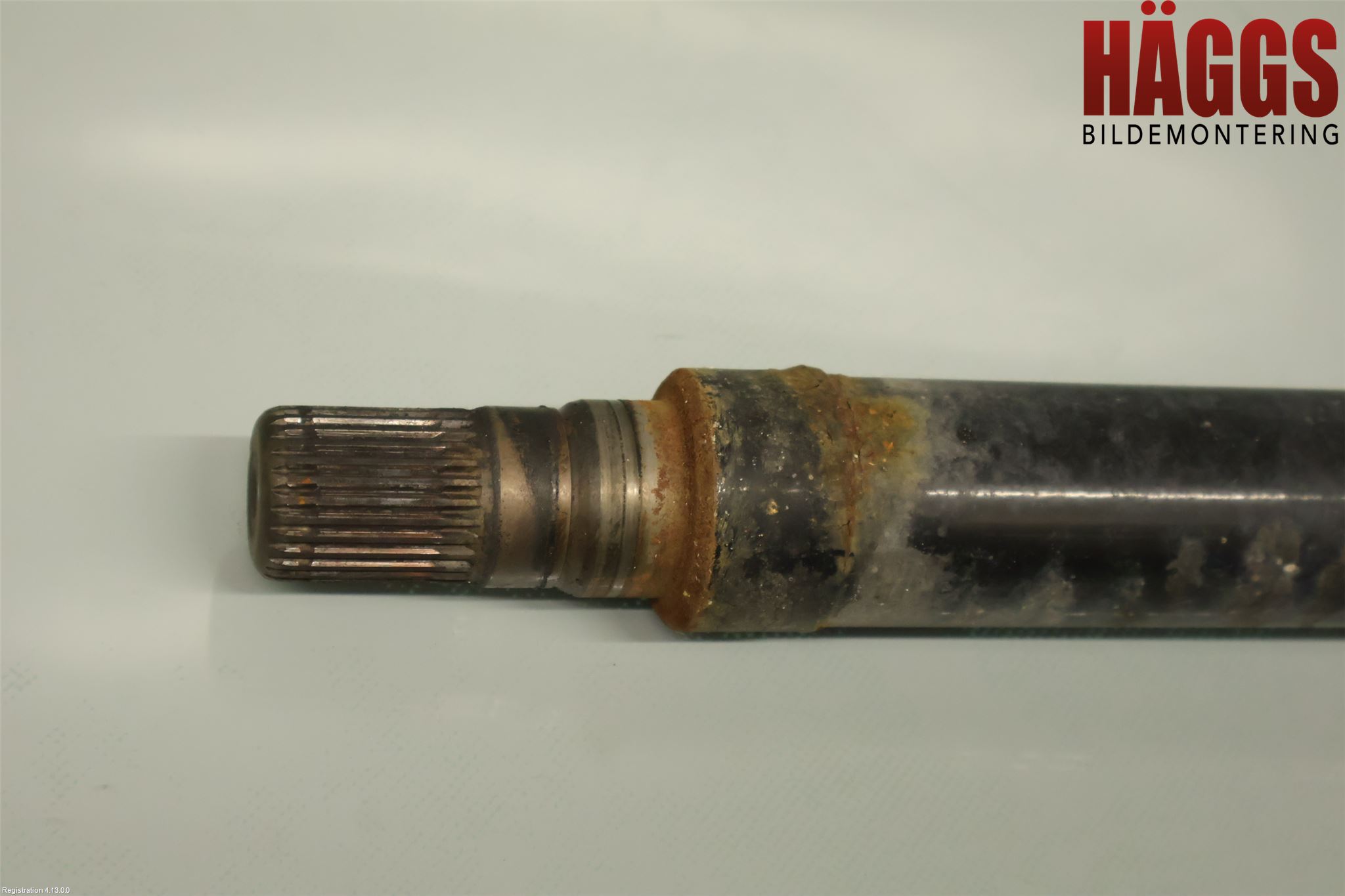 Volvo V70 08-13 Drivaxel Fram Höger