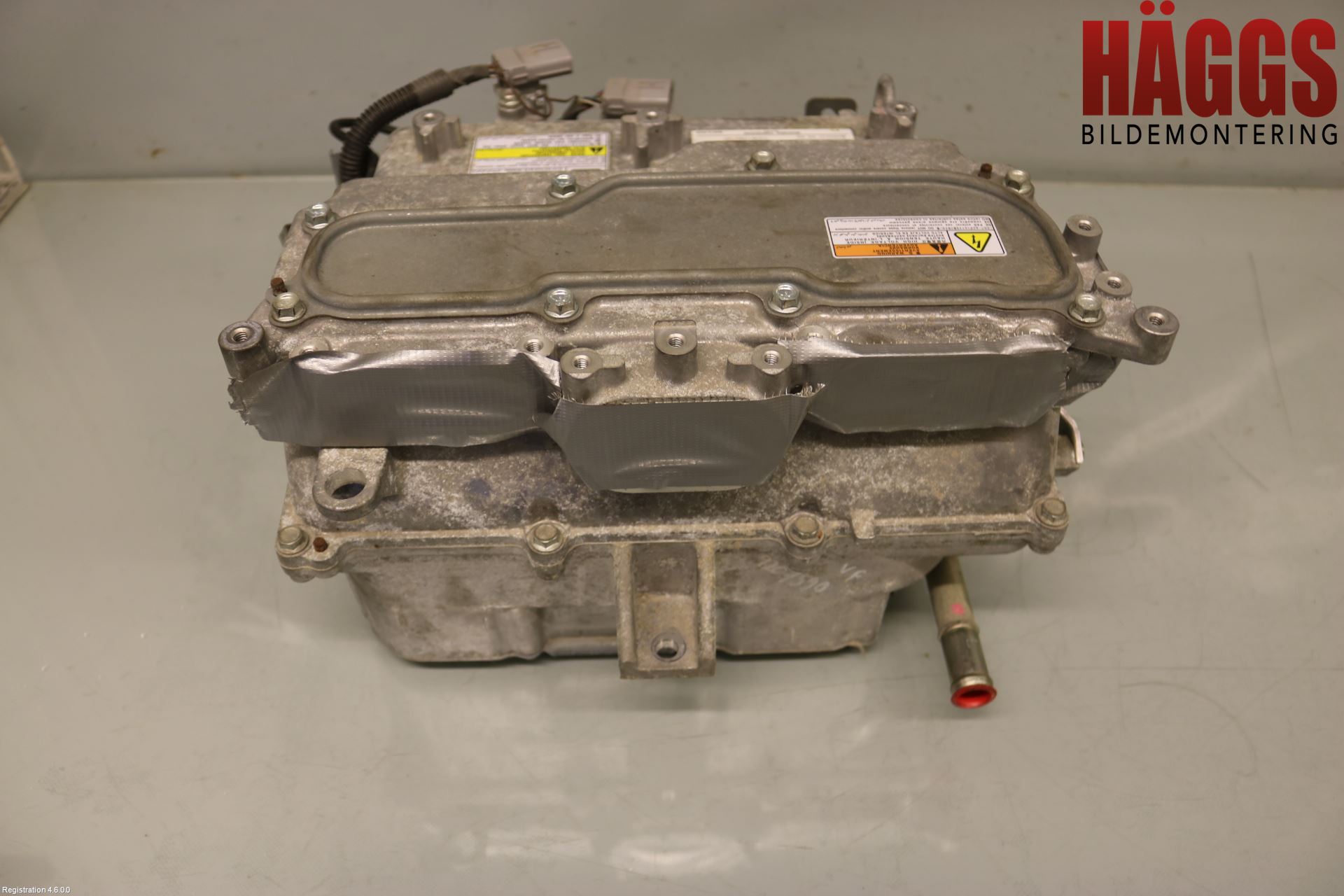Mitsubishi OUTLANDER 13-21 Hybridconverter