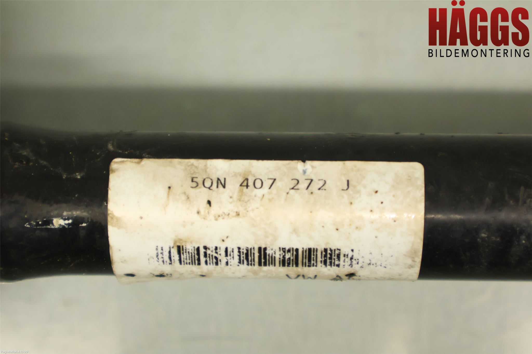 Volkswagen VW TIGUAN 16-24 Drivaxel Fram Höger