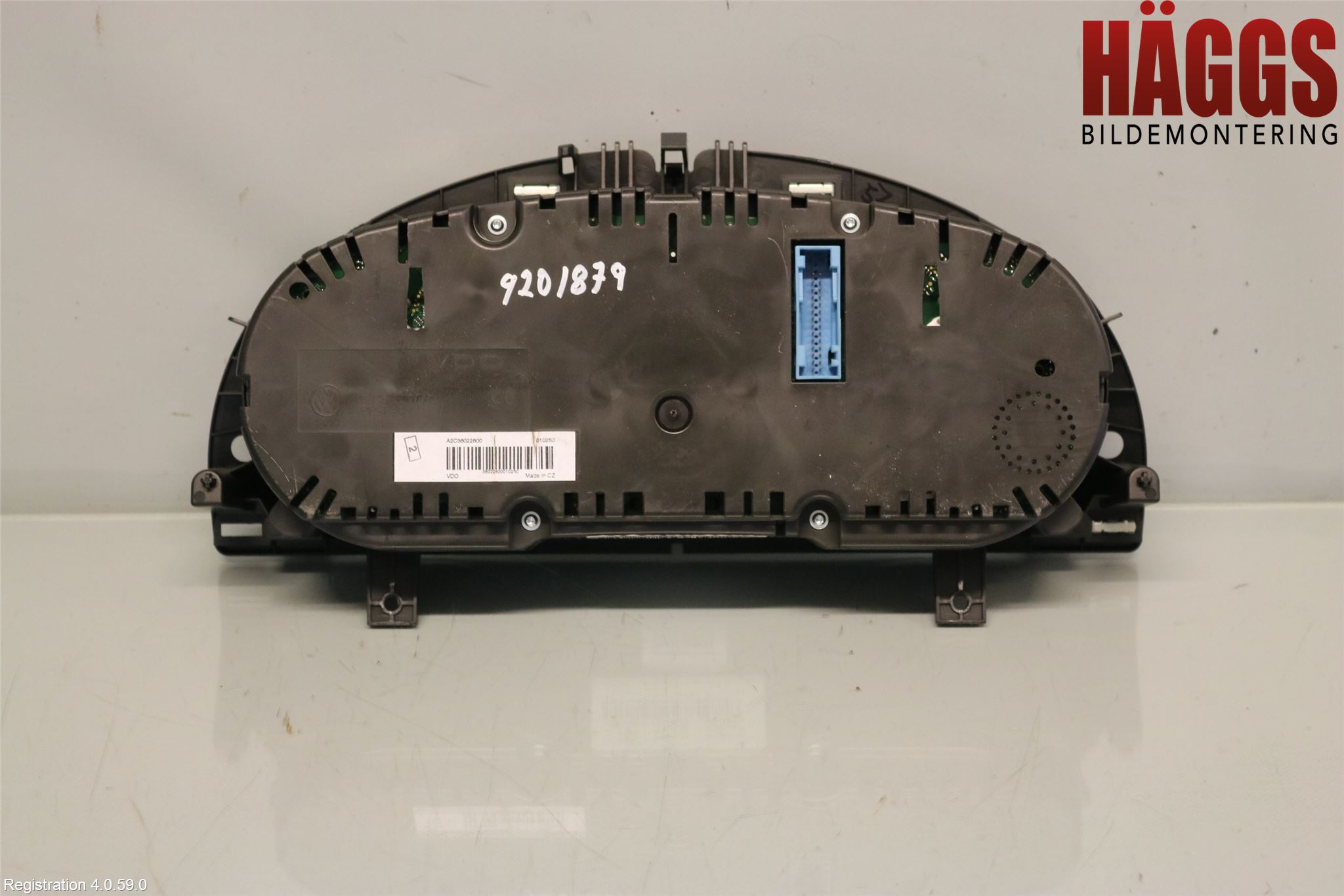 Volkswagen VW PASSAT 11-14 Instrument Komb