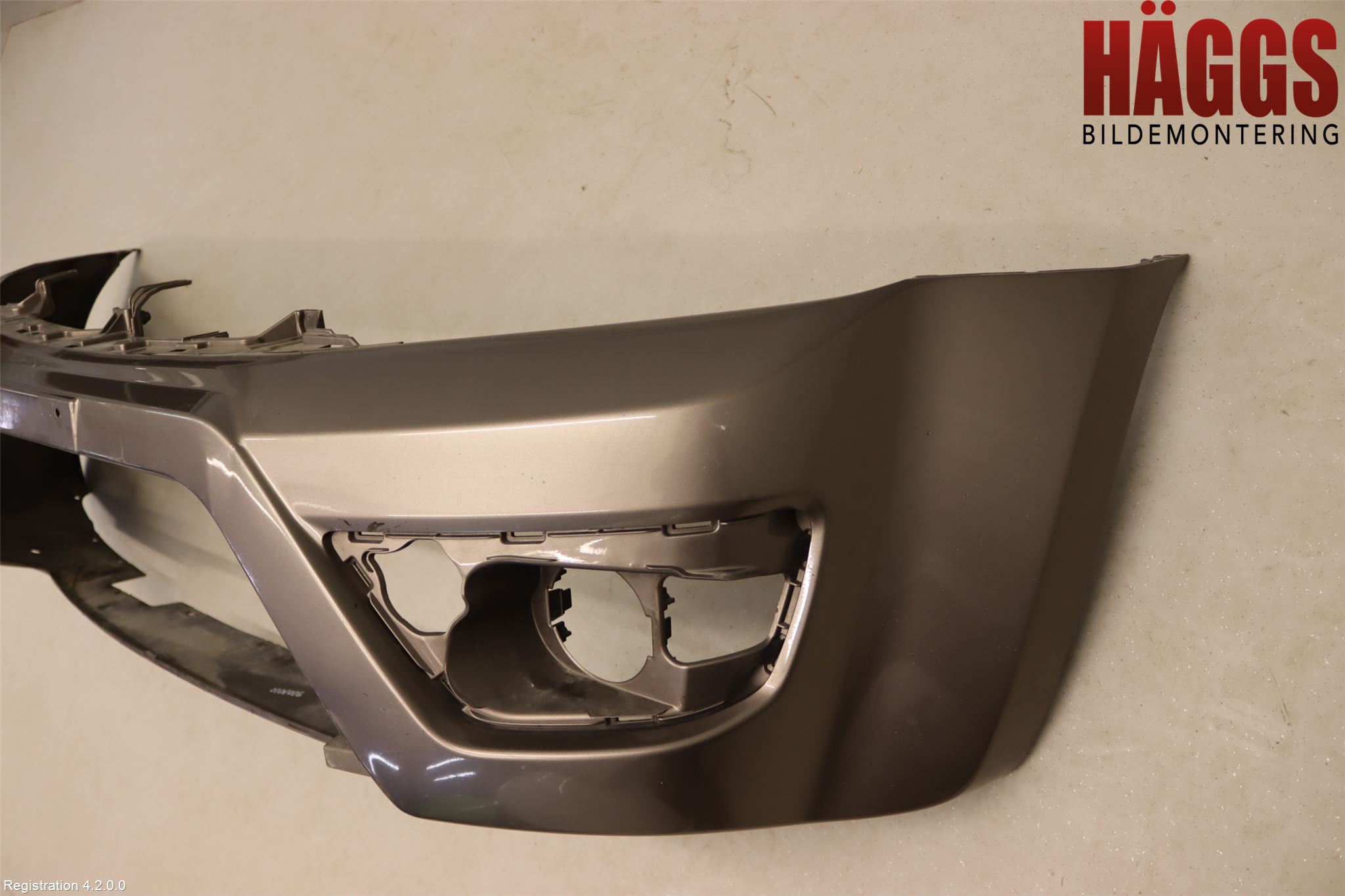 Suzuki GRAND VITARA II 06-14 Stötfångarbeklädnad Fram