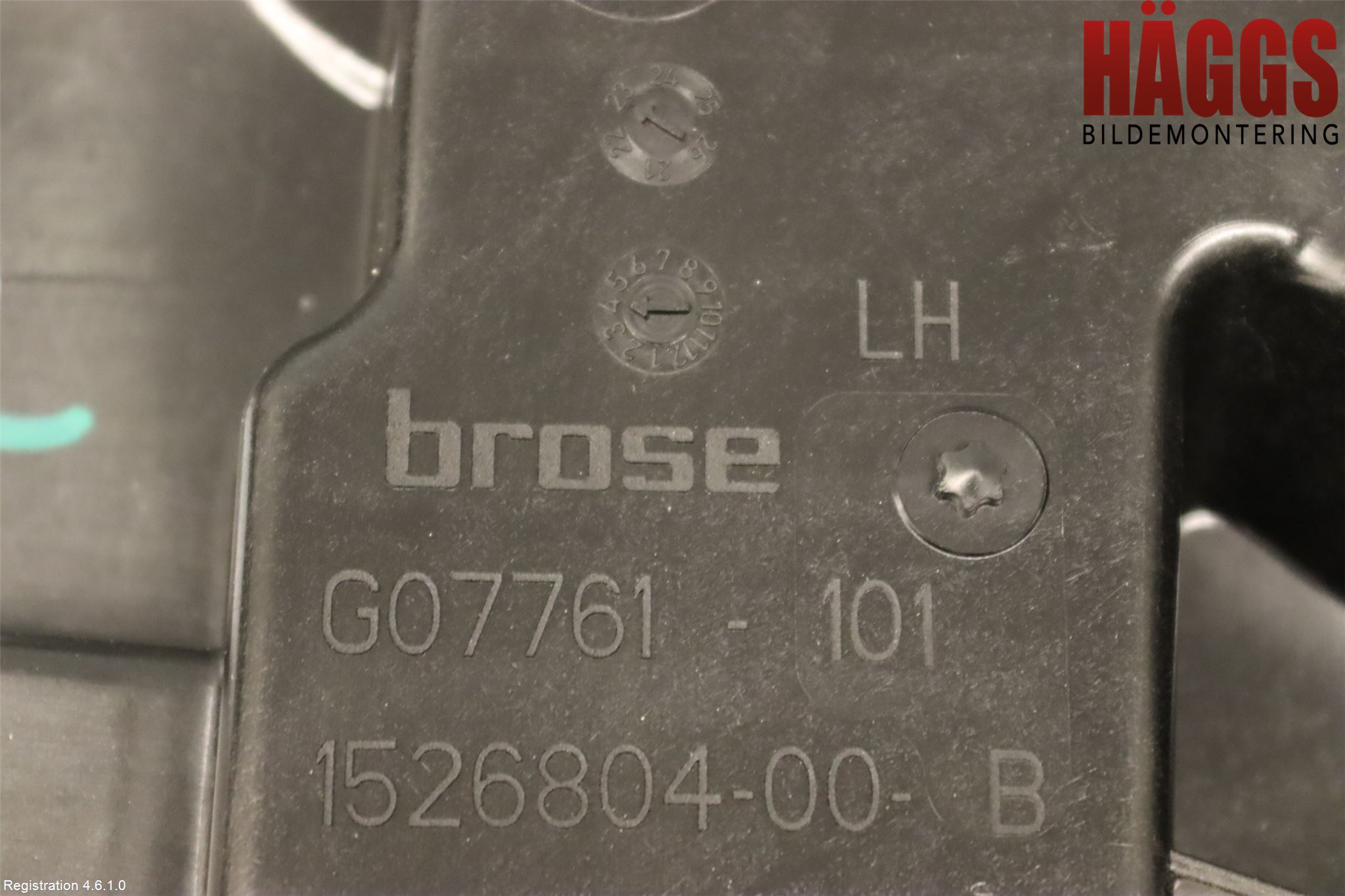 Tesla MODEL Y 21- Fönsterhissmekanism