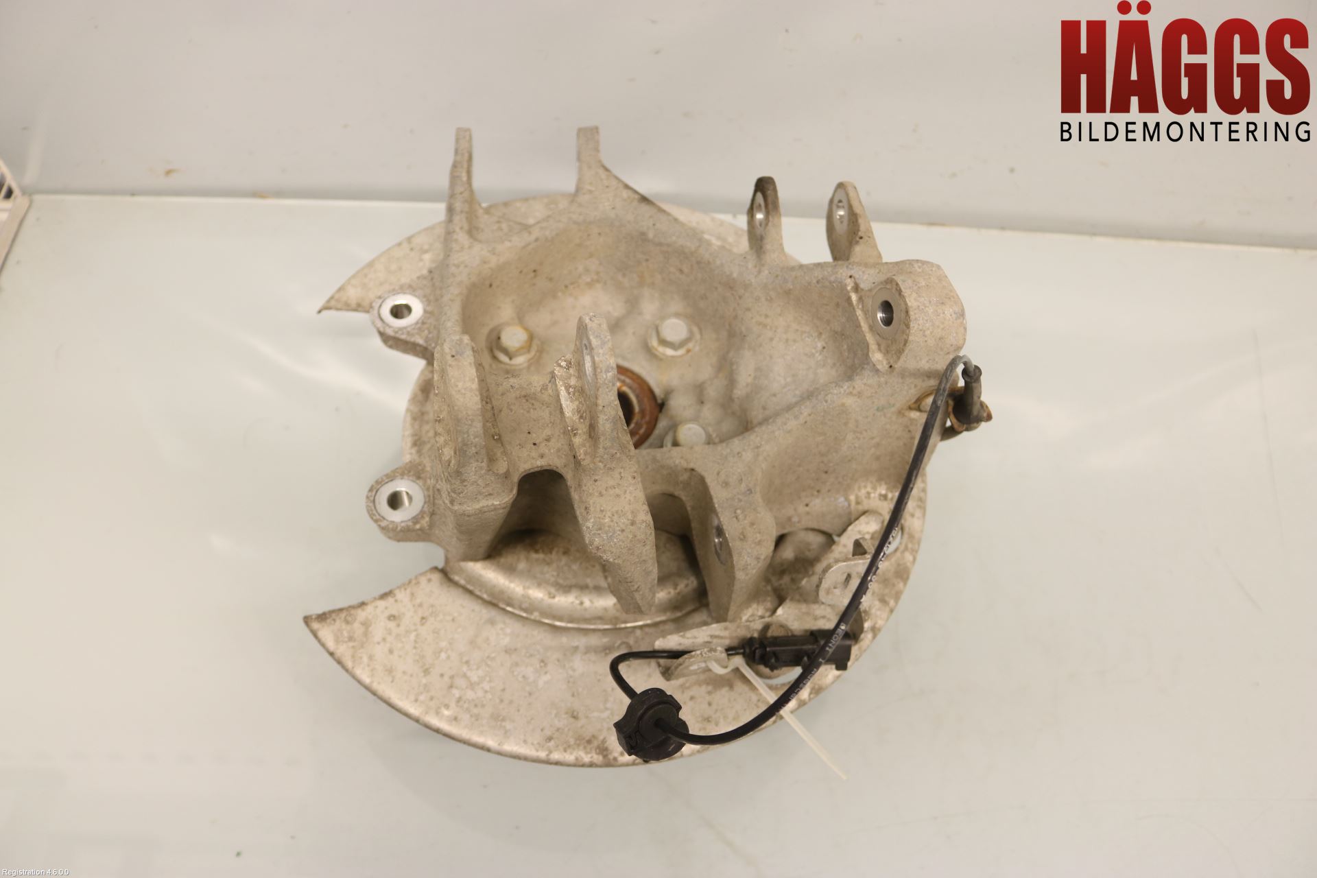 Tesla MODEL X 16- Hjullagerhus-Spindel Hö B