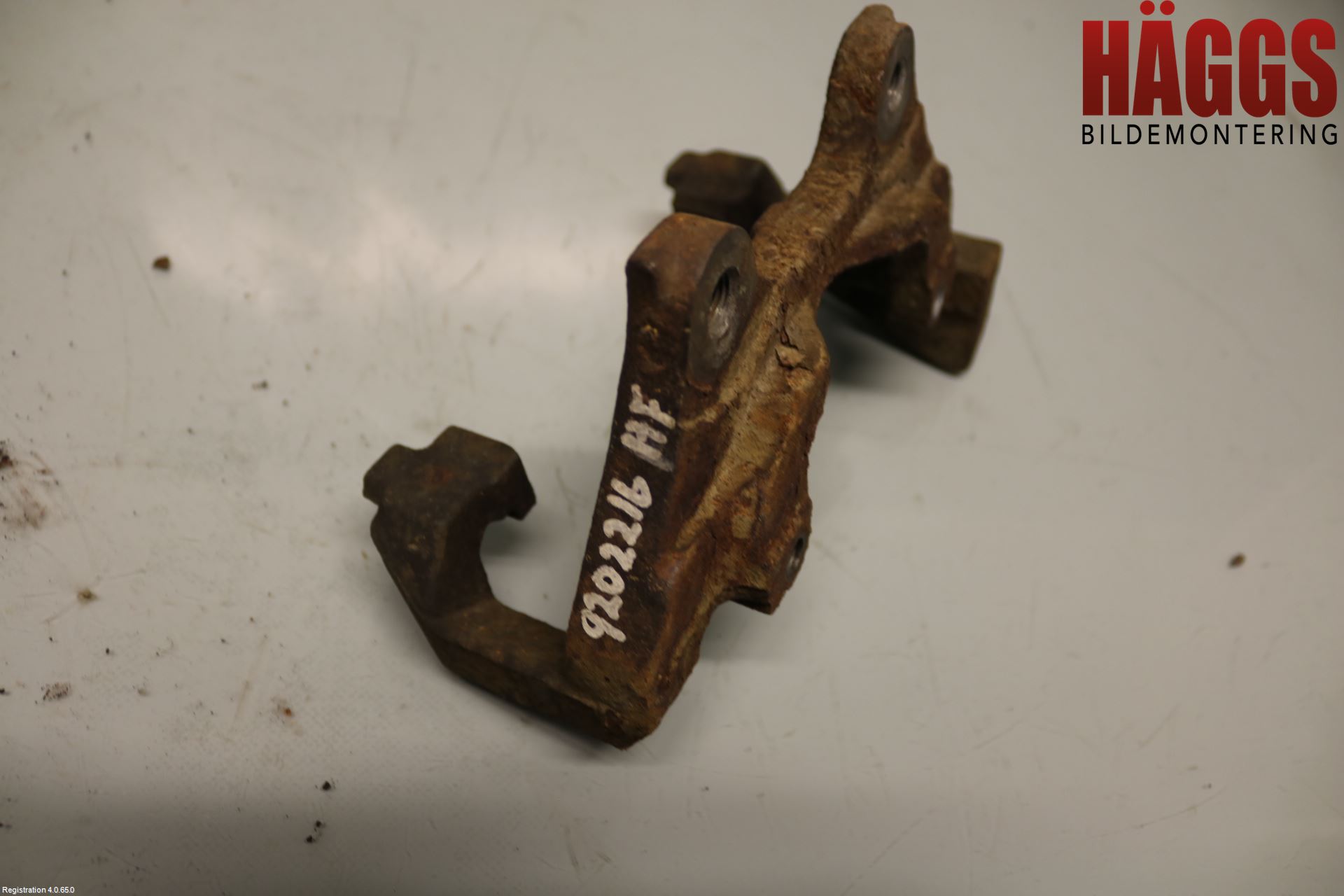 Opel COMBO D 12-18 Bromsokshållare