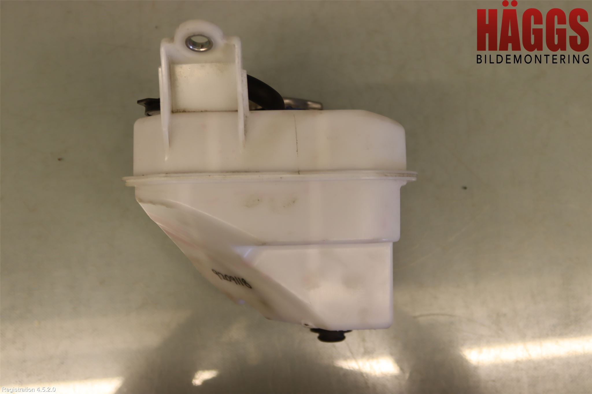 Lexus NX 300h 15-21 Expansionstank