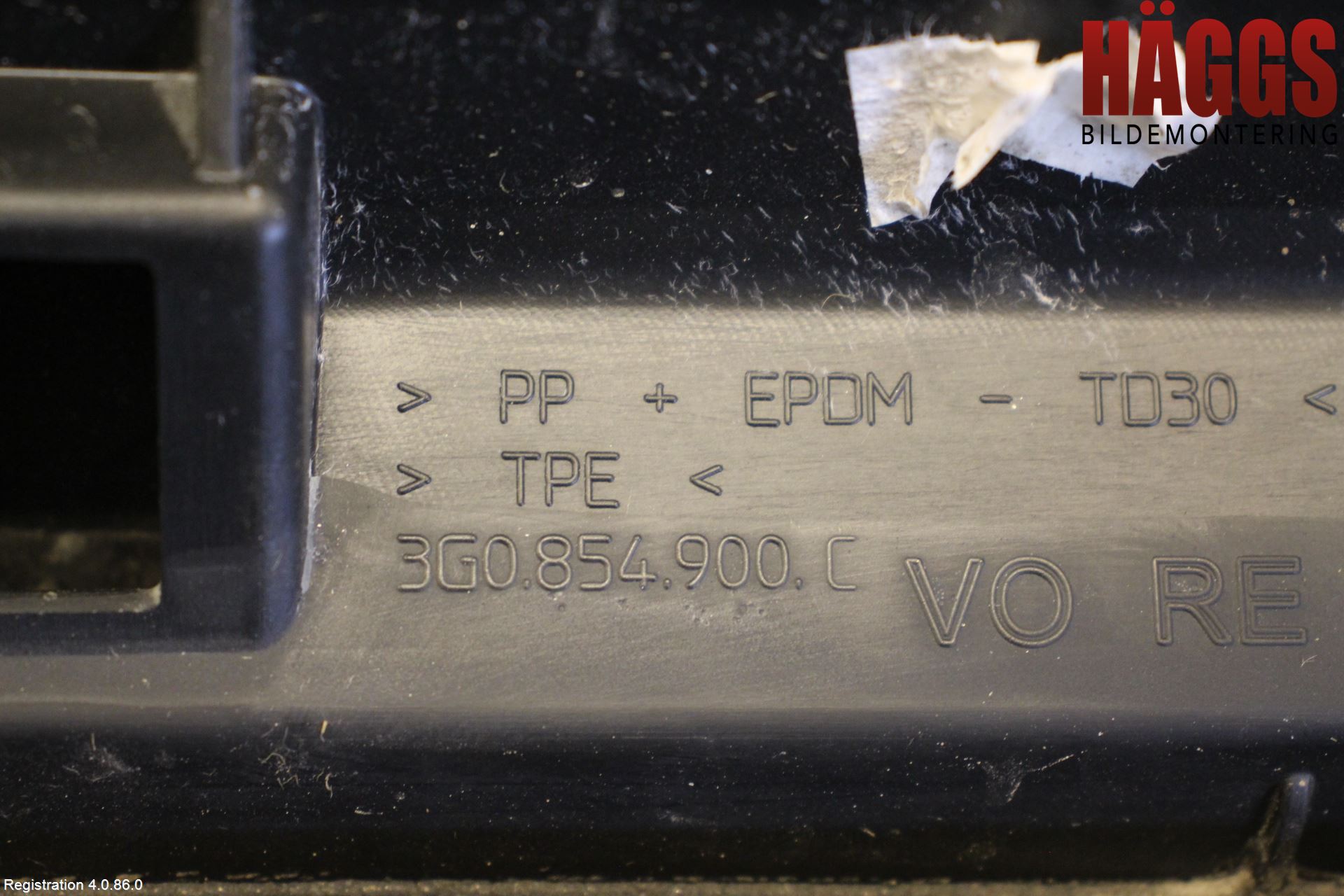 Volkswagen VW PASSAT 15-19 Dörr Dekorlist Fram Hö