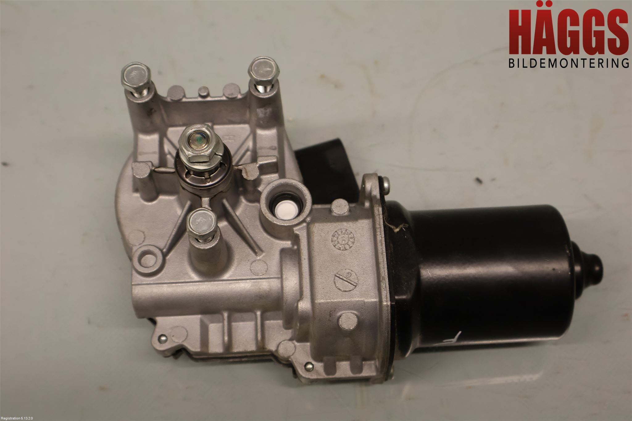 Volkswagen VW TIGUAN 16-24 Torkarmotor Vindruta