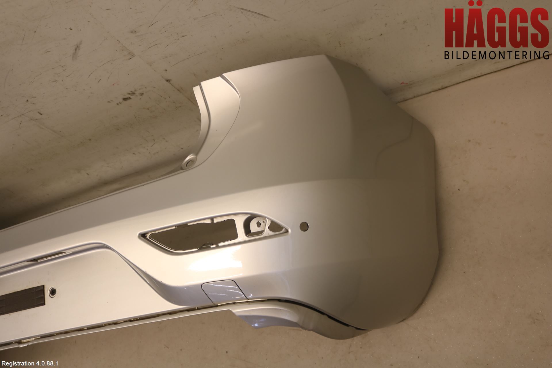 Volvo V40 12-19 Stötfångarbeklädnad Bak