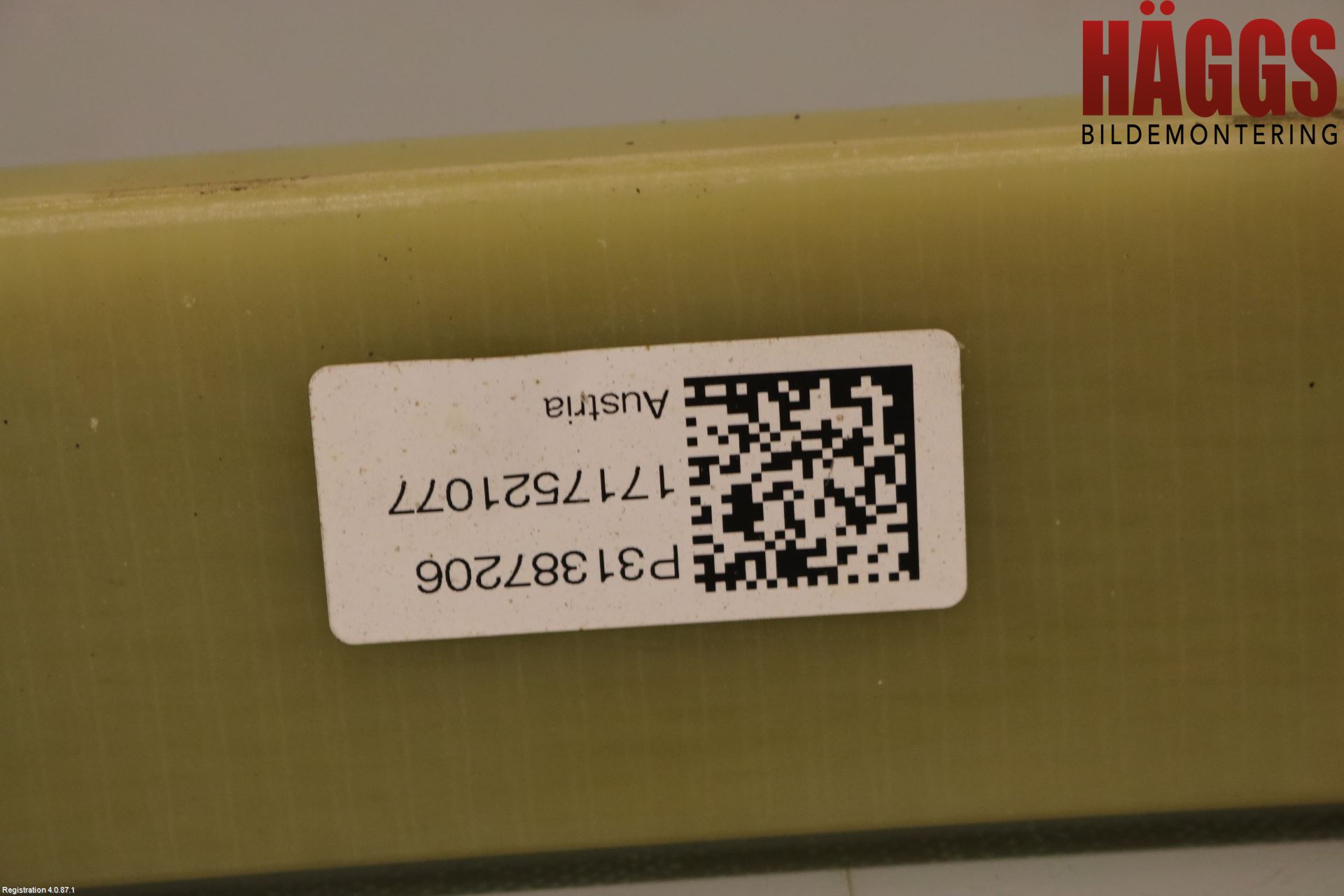 Volvo V90 17->> Fjäder Bak Blad