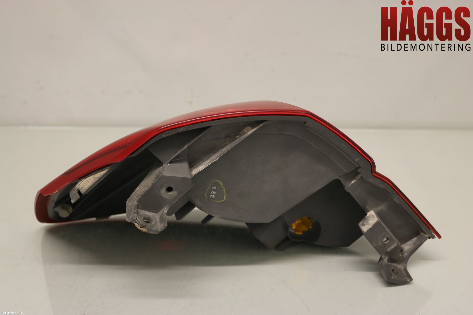 Subaru LEGACY    04-06 Bakljus Höger