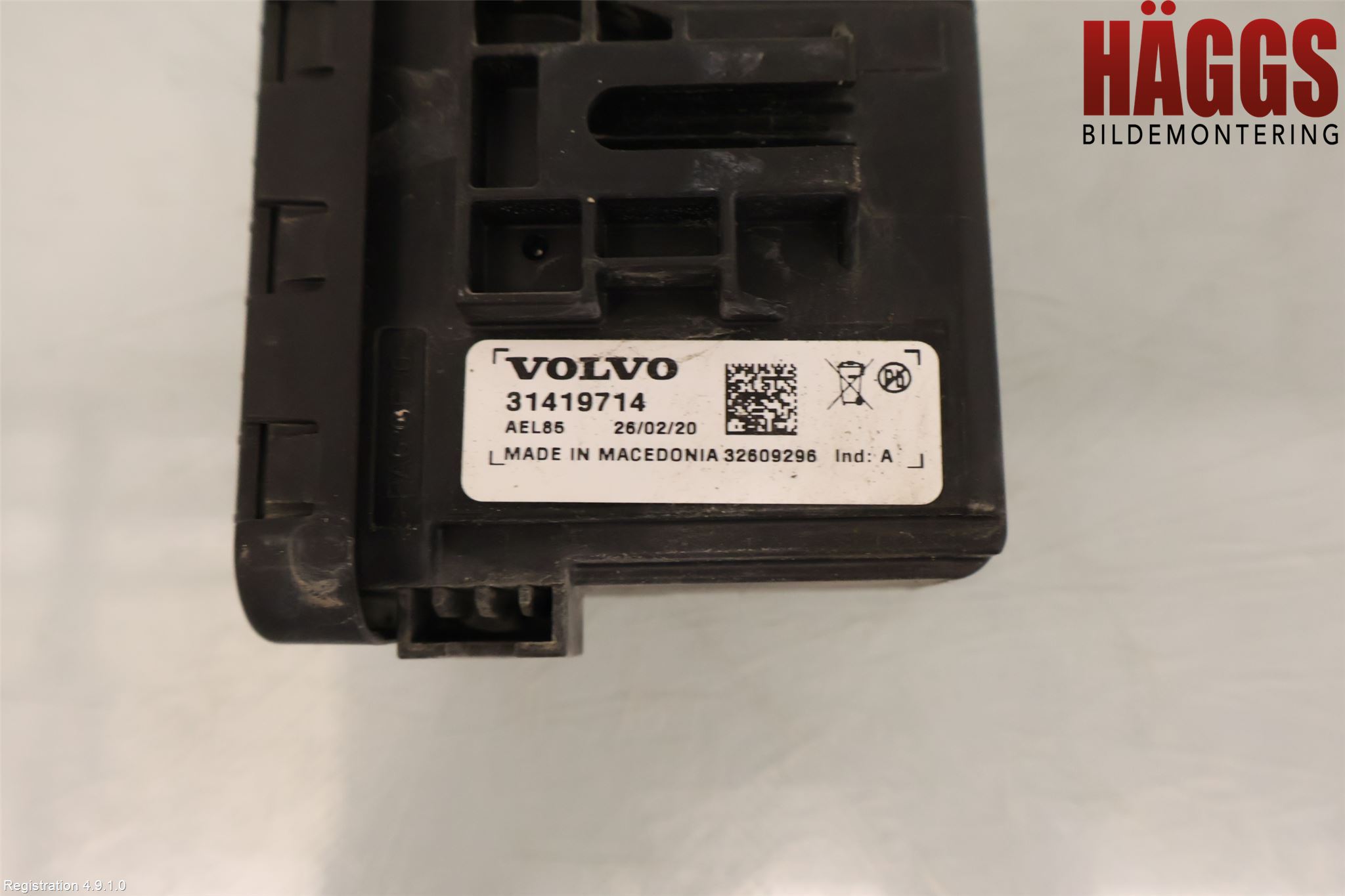 Volvo V60 CROSS COUNTRY 19- Billarm