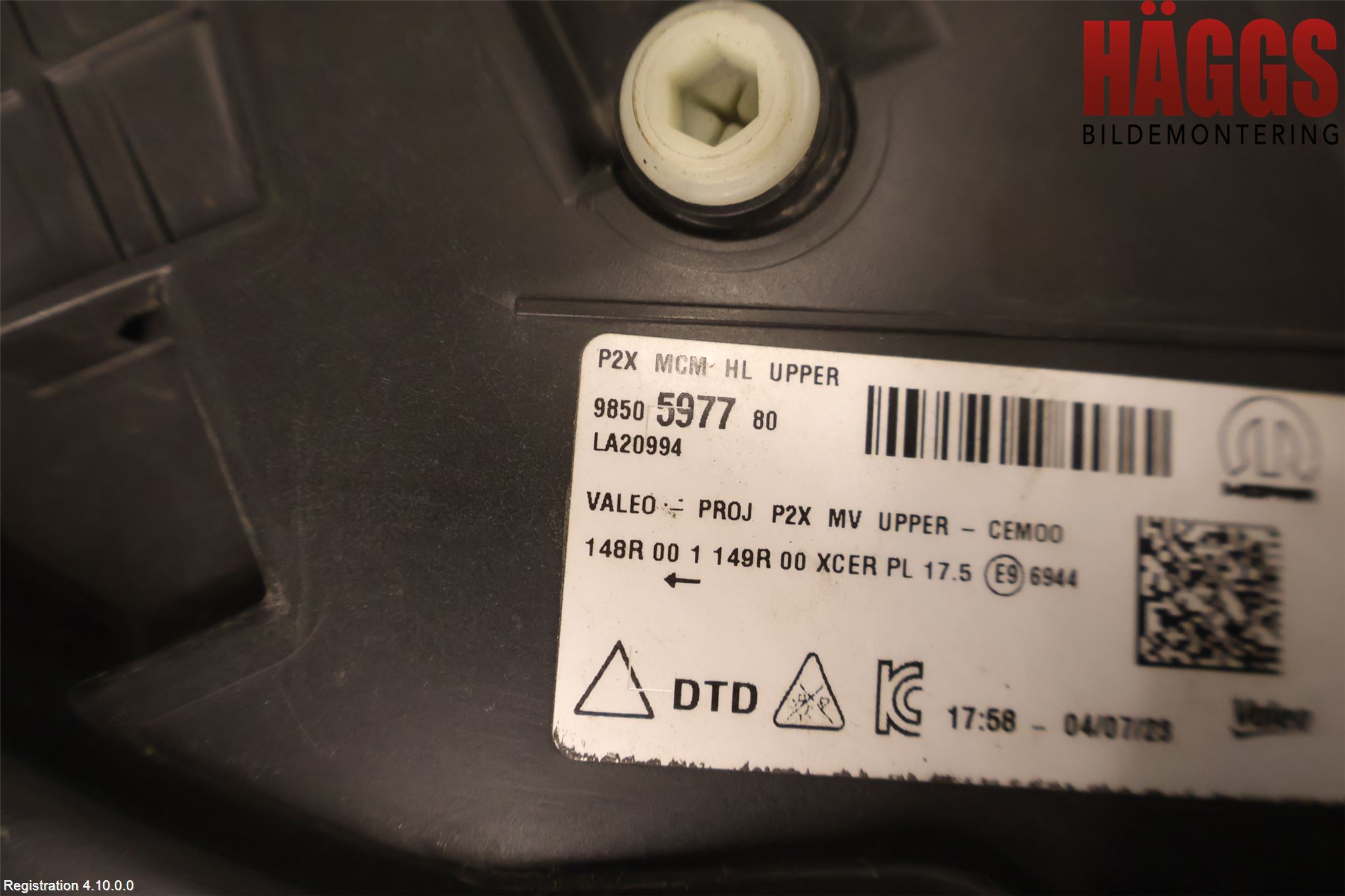 Peugeot 2008/E-2008 20- Strålkastare Höger