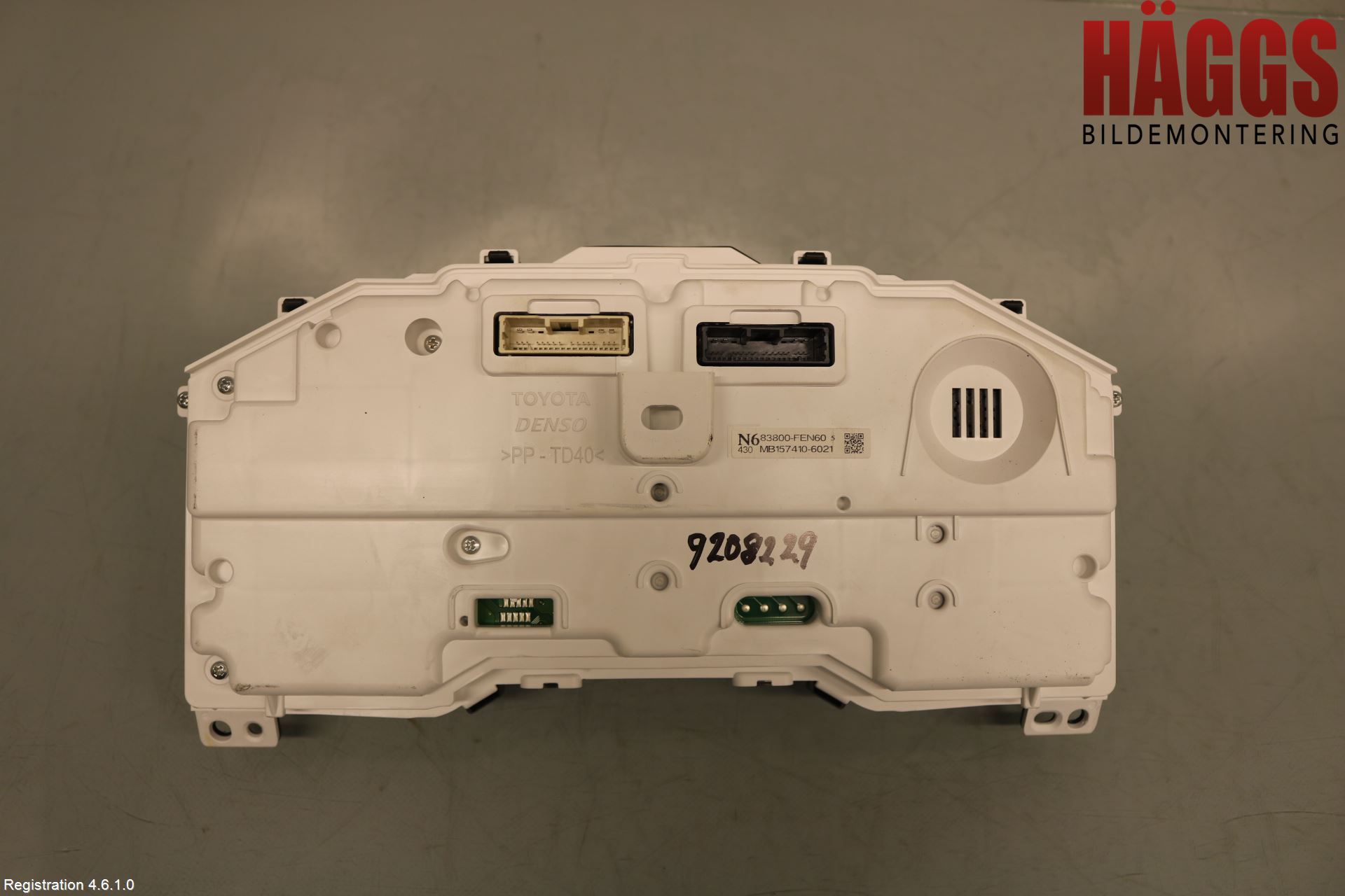 Toyota COROLLA 19- Instrument Komb