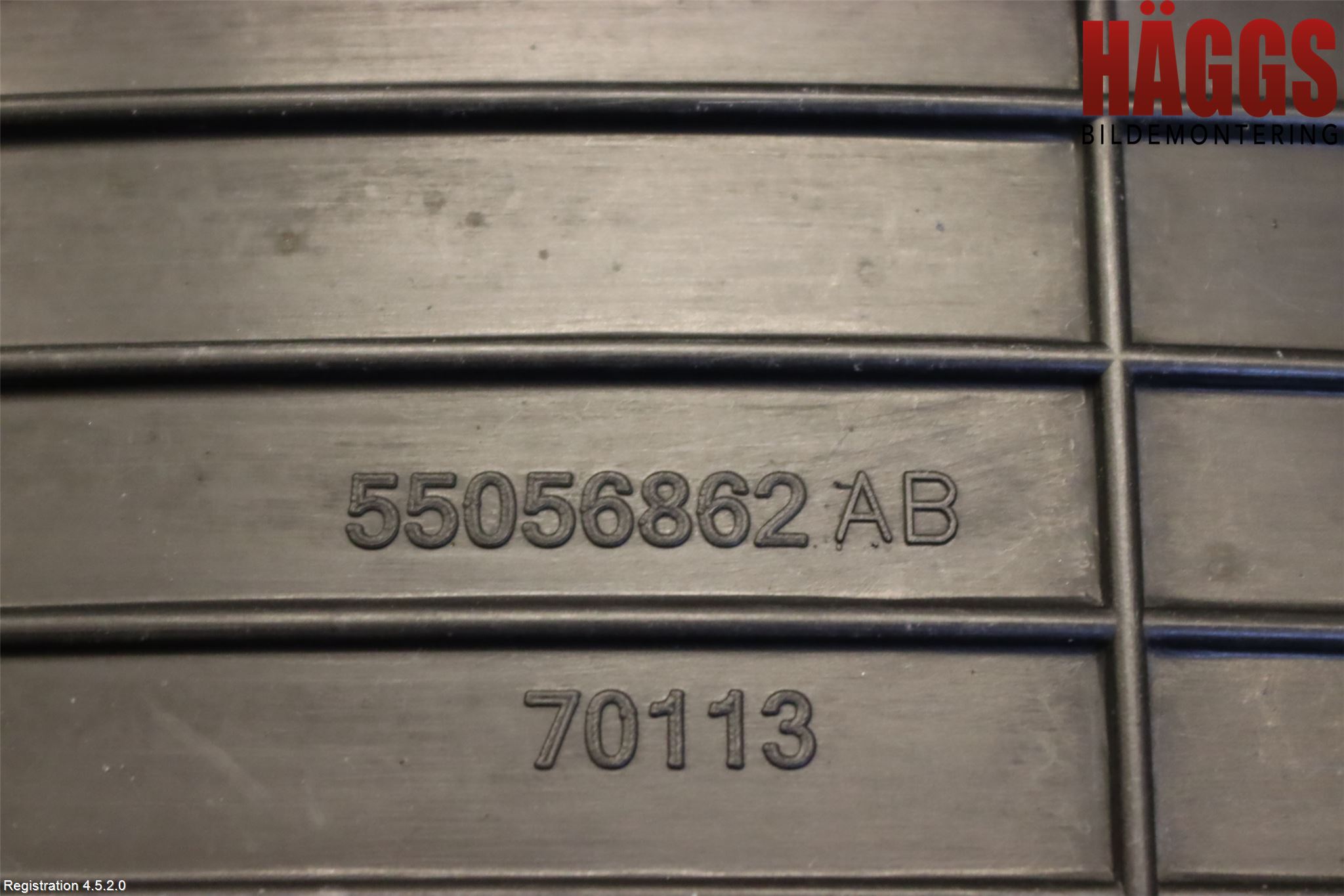 Dodge PICK UP RAM 81- Kylfläktkåpa