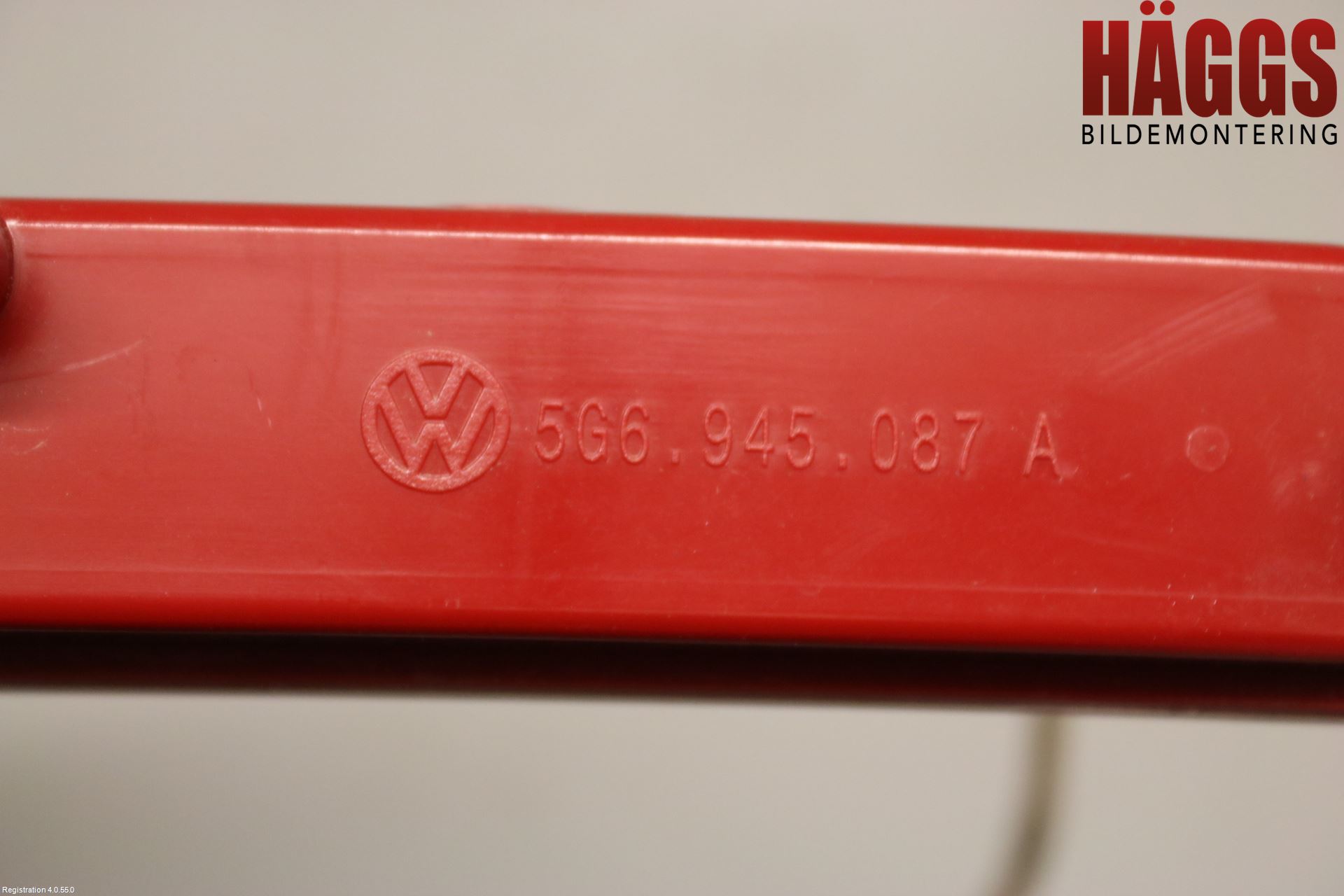 Volkswagen VW T-ROC 18- Bromsljus Bakruta