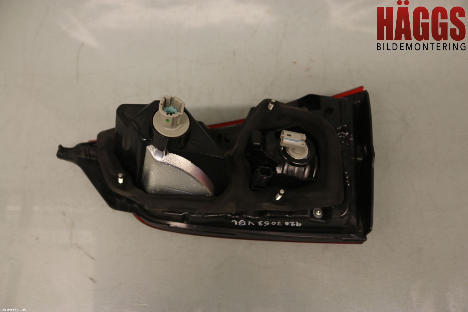 Nissan QASHQAI 14-17 Bakljus Lucka Vä