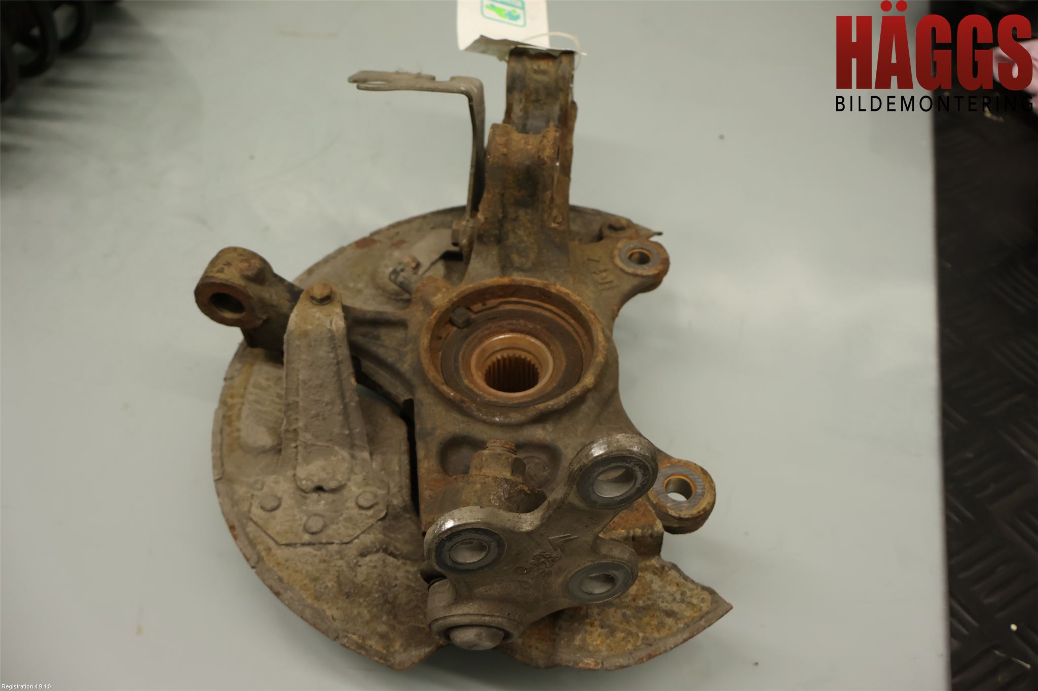 Peugeot PARTNER/E-PARTNER 19- Styrspindel Lagerhus Vä