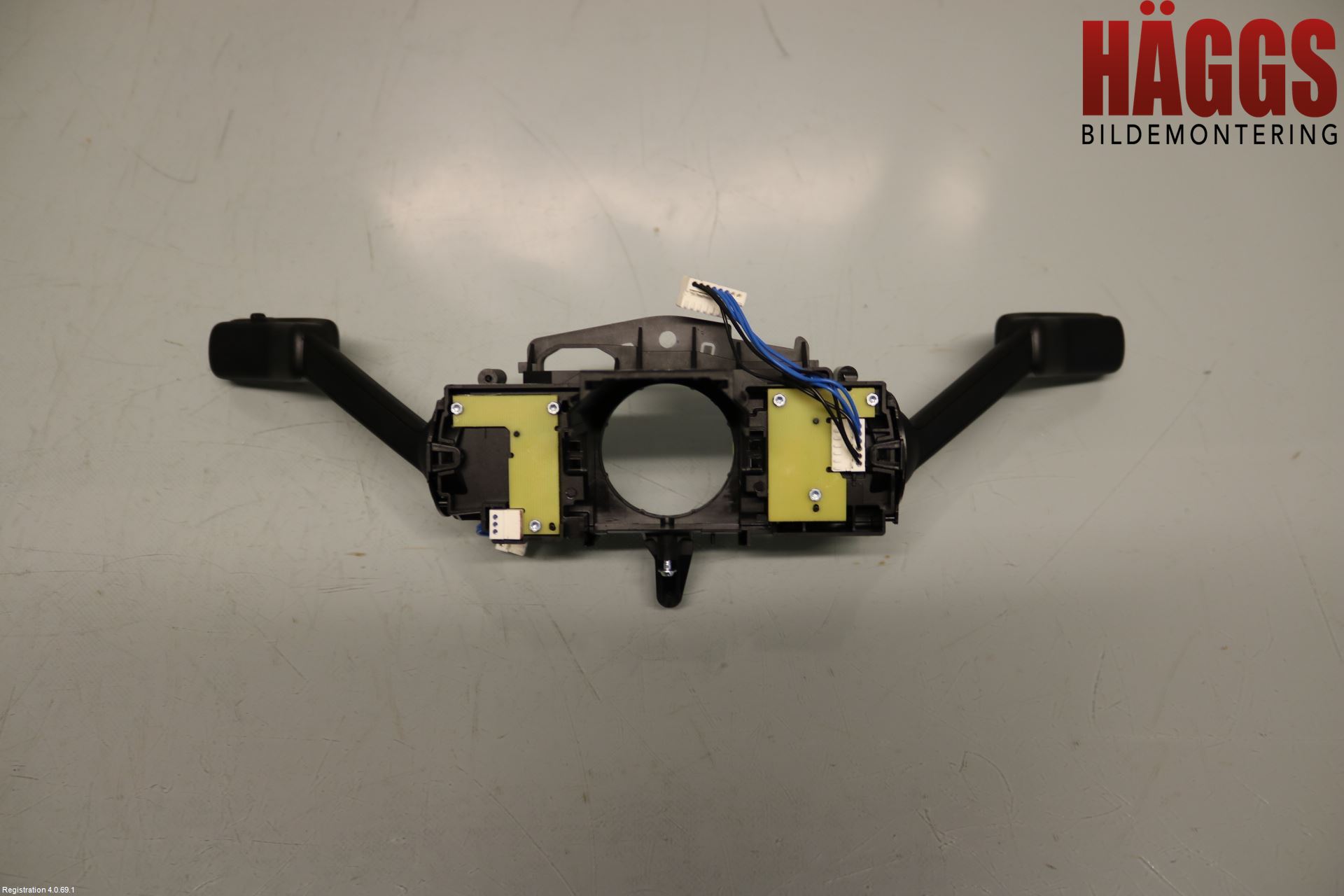 Volkswagen VW TIGUAN 16-24 Spakcentral