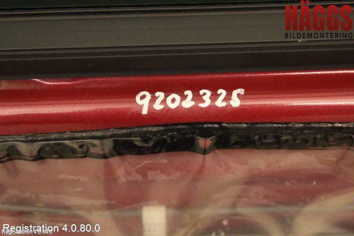 Toyota AVENSIS 98-02 Dörr Bak Höger
